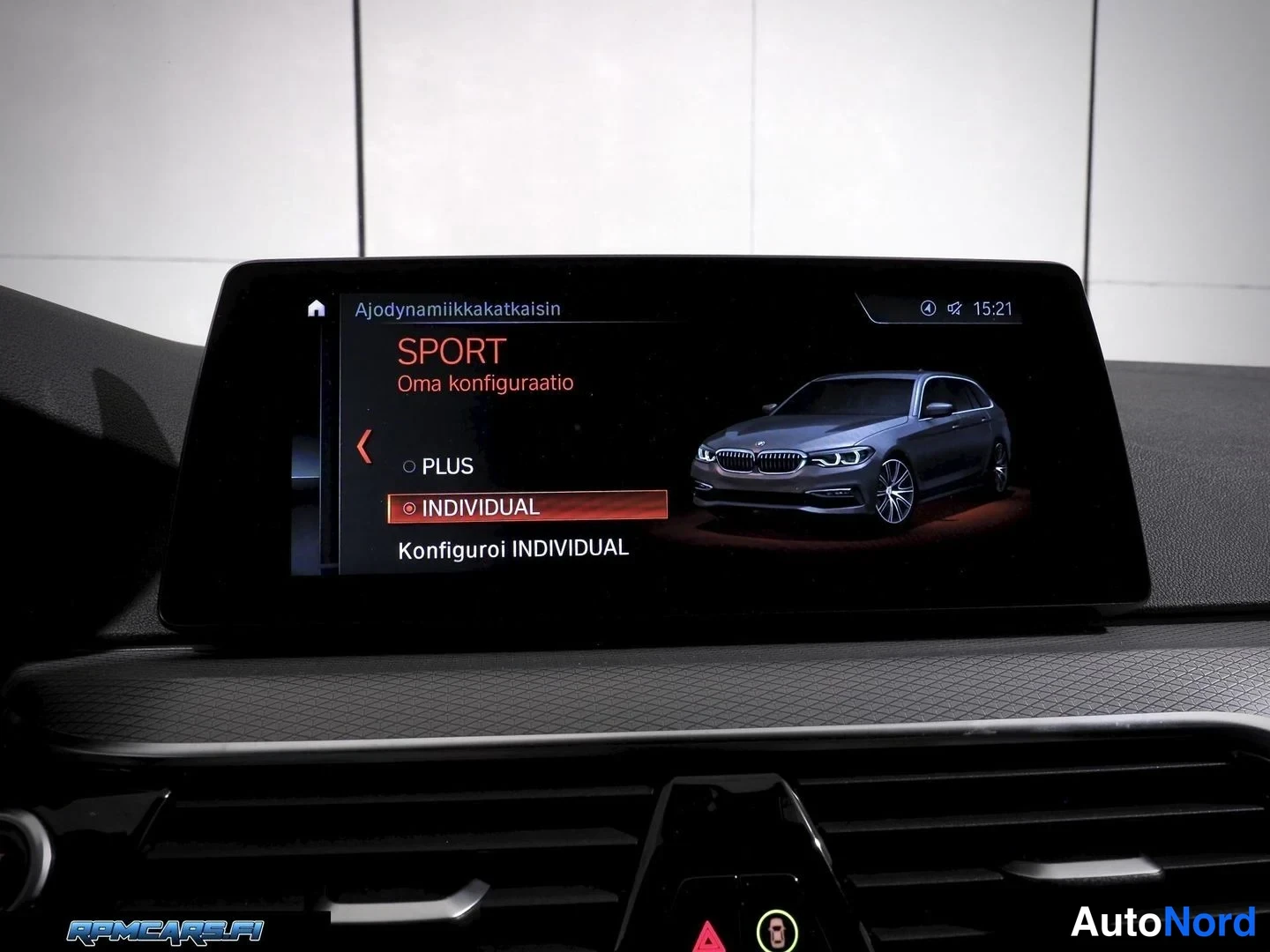 Valkoinen BMW 540d 2018, kuva 53