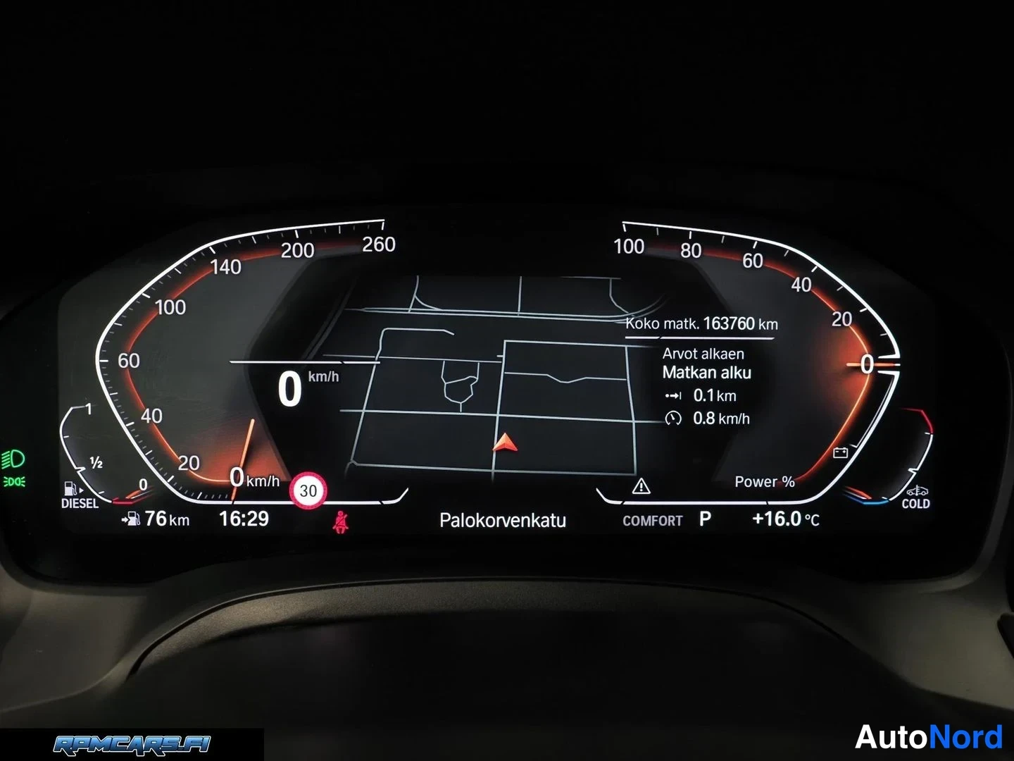 Valkoinen BMW 330d 2021, kuva 48
