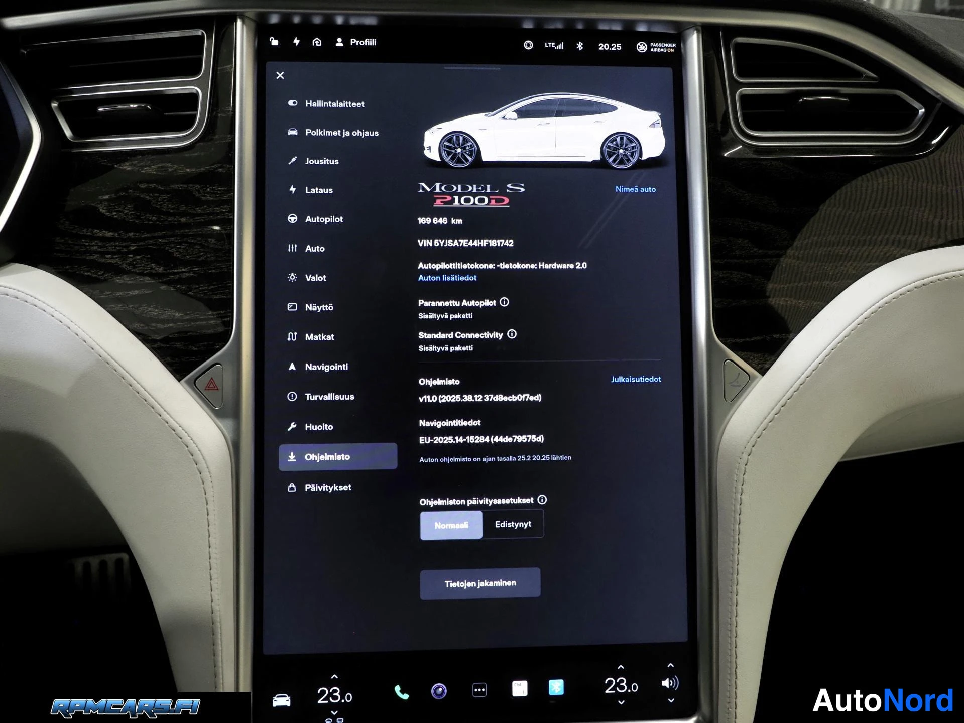 Valkoinen Tesla Model S 2017, kuva 66