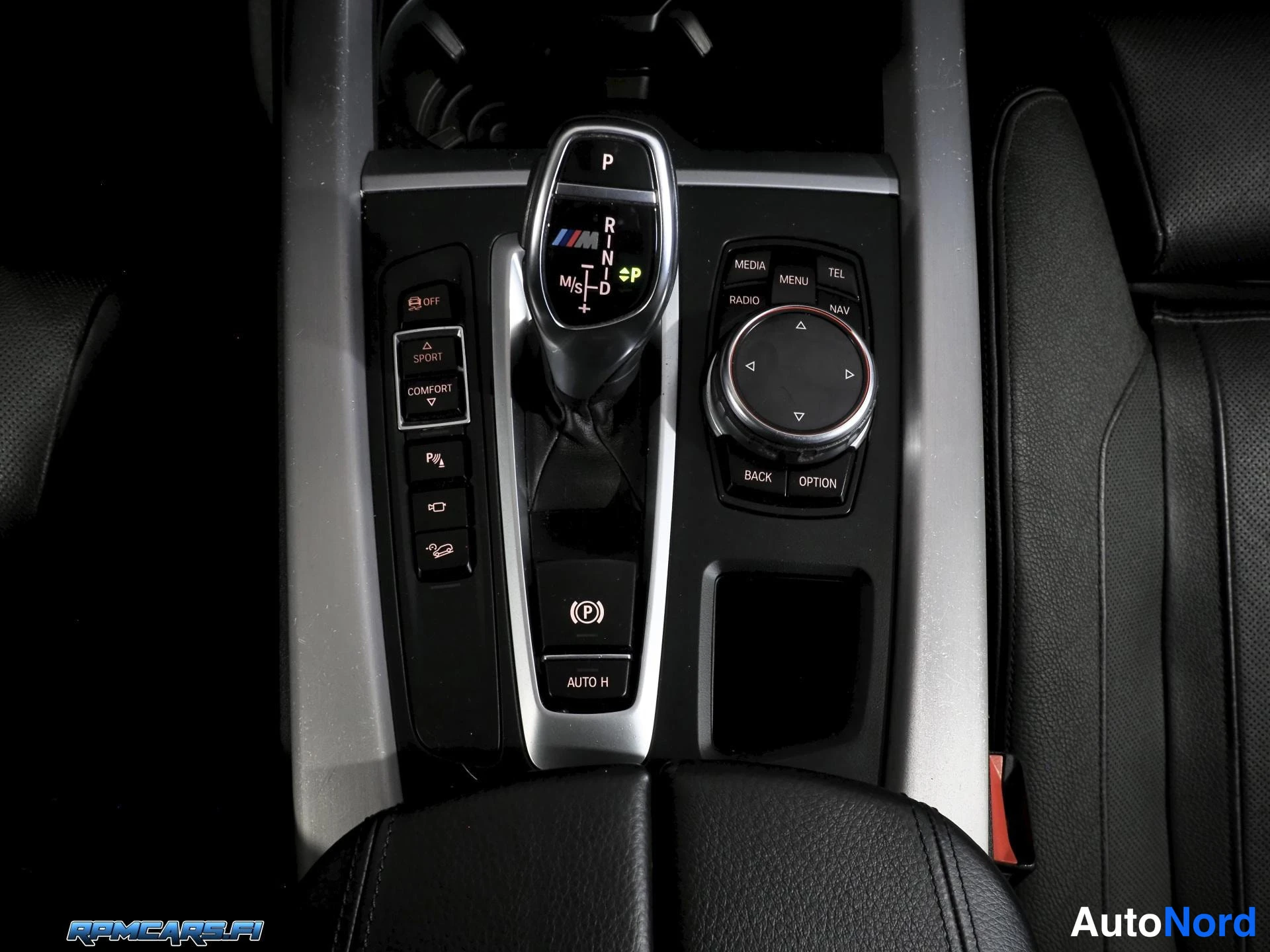 Valkoinen BMW X5 2014, kuva 65