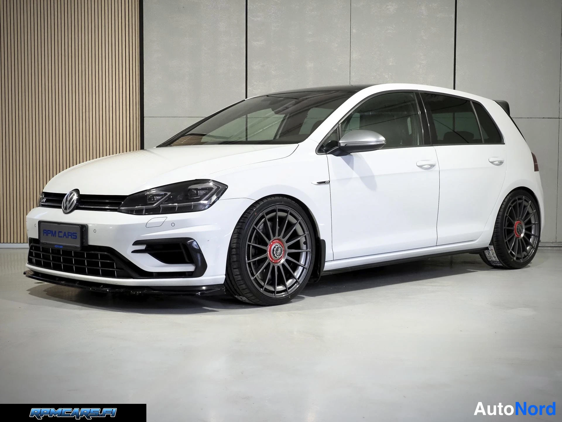 Volkswagen Golf R 2.0 TSI 228kW 4Motion DSG 2018