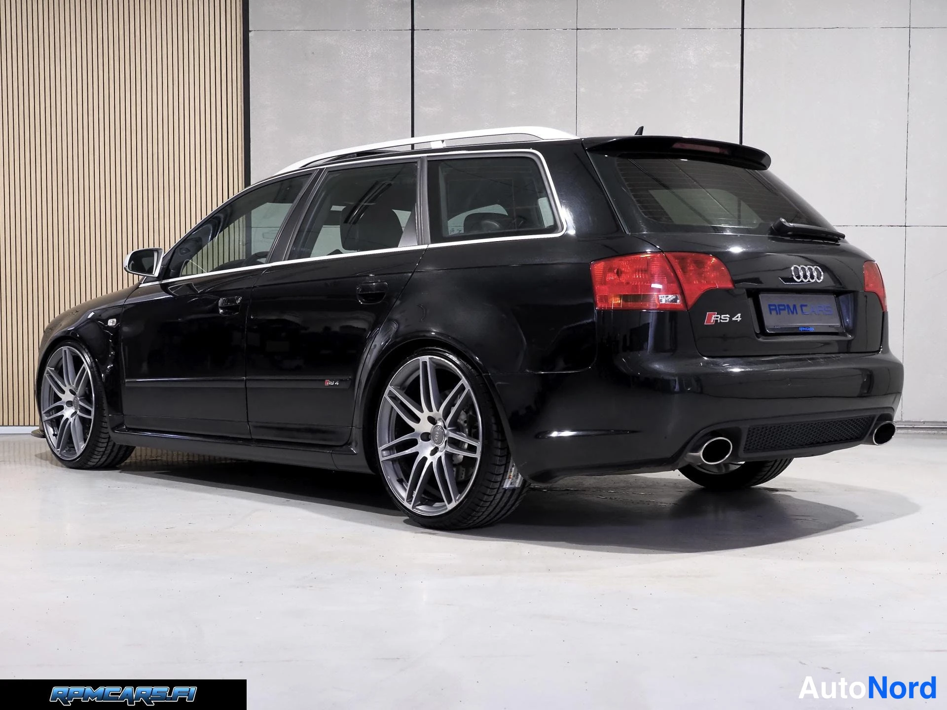 Musta Audi RS4 2007, takaviisto, kuva 23