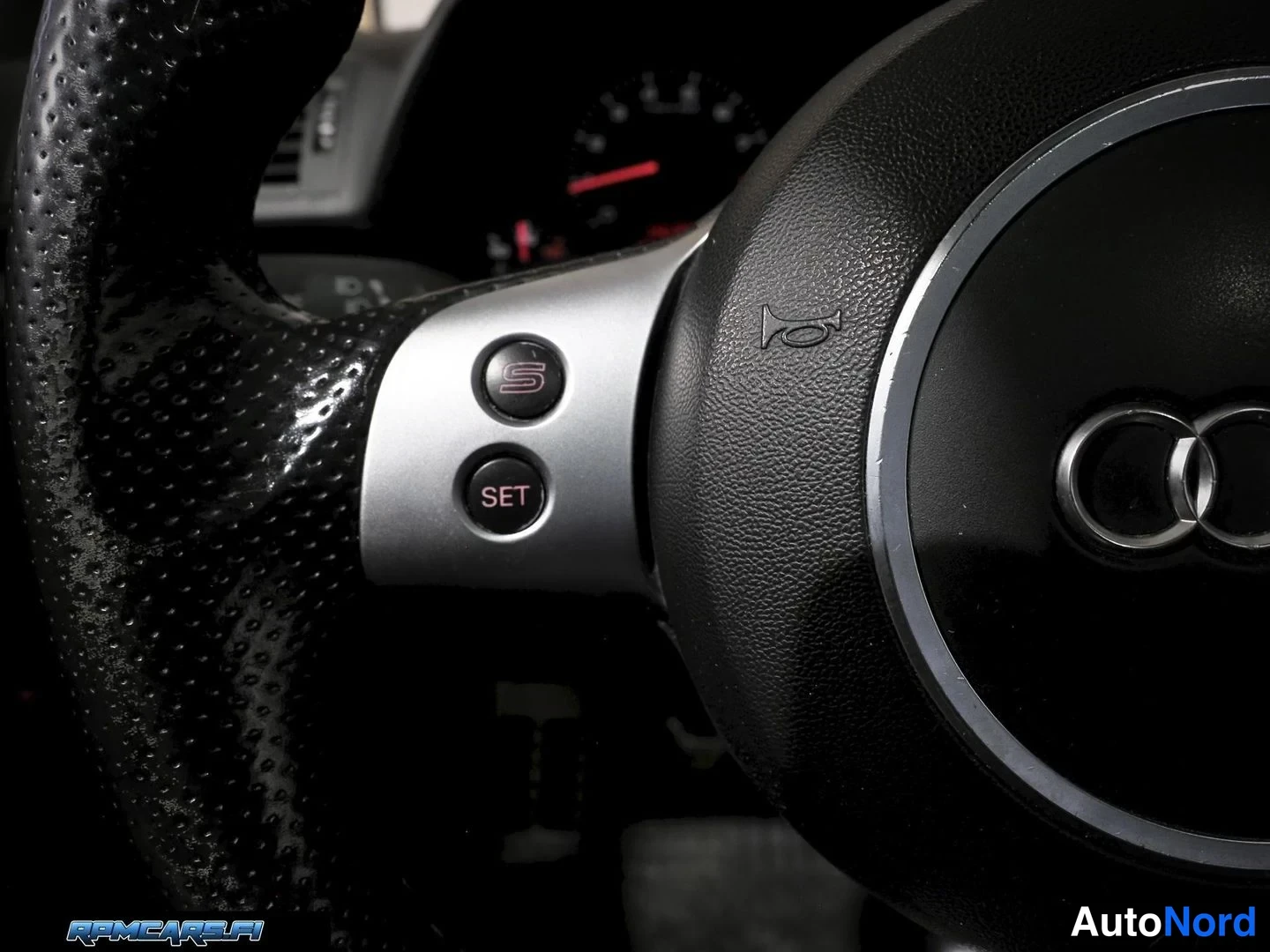 Musta Audi RS4 2007, kuva 74