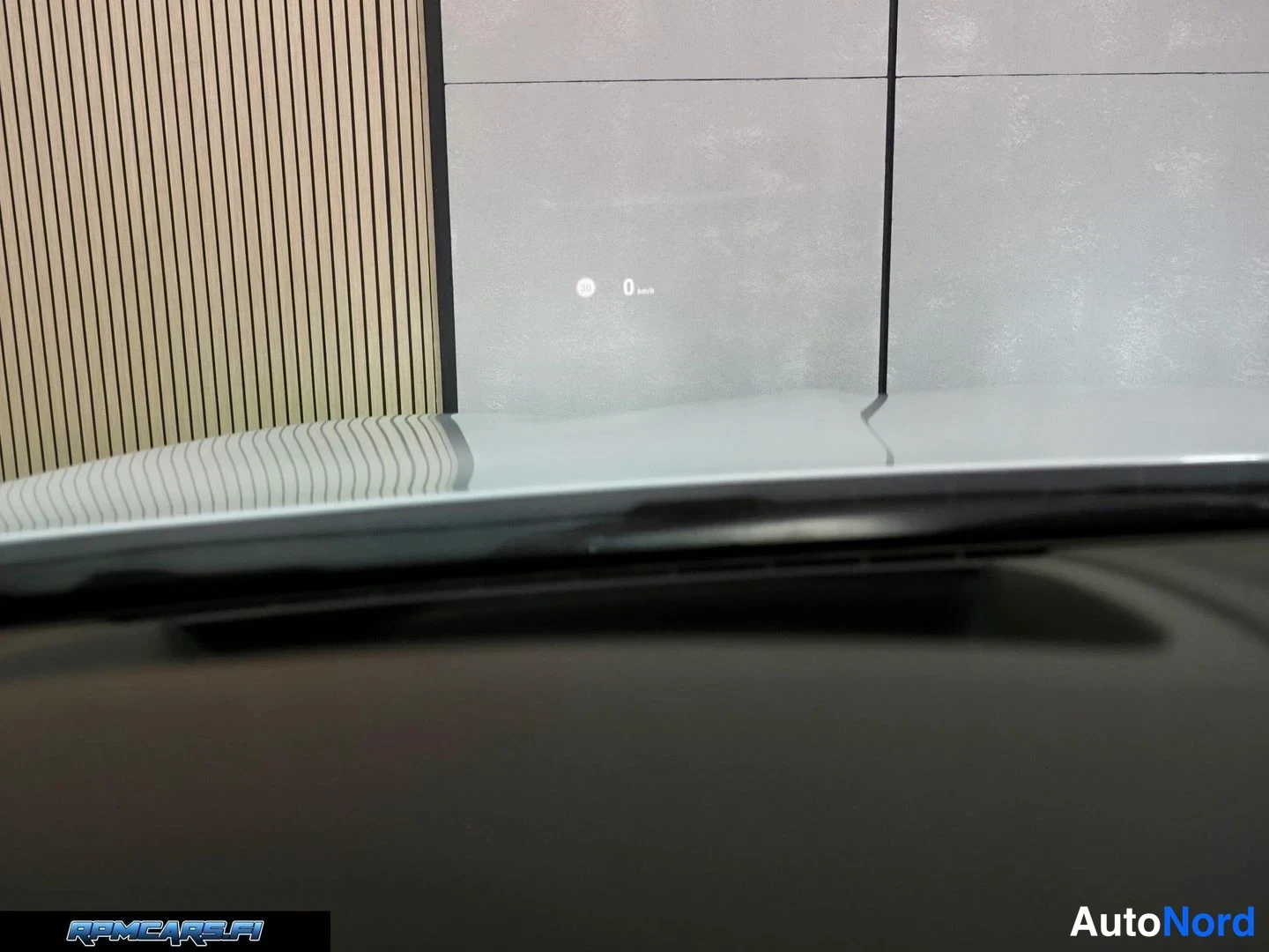 Valkoinen BMW M550d 2016, kuva 54