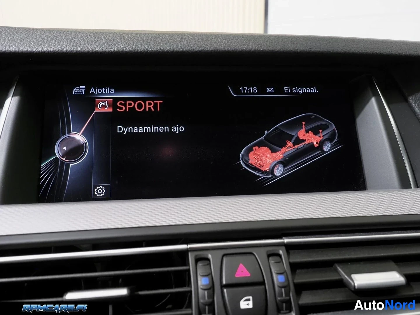 Valkoinen BMW M550d 2016, yksityiskohta, kuva 41