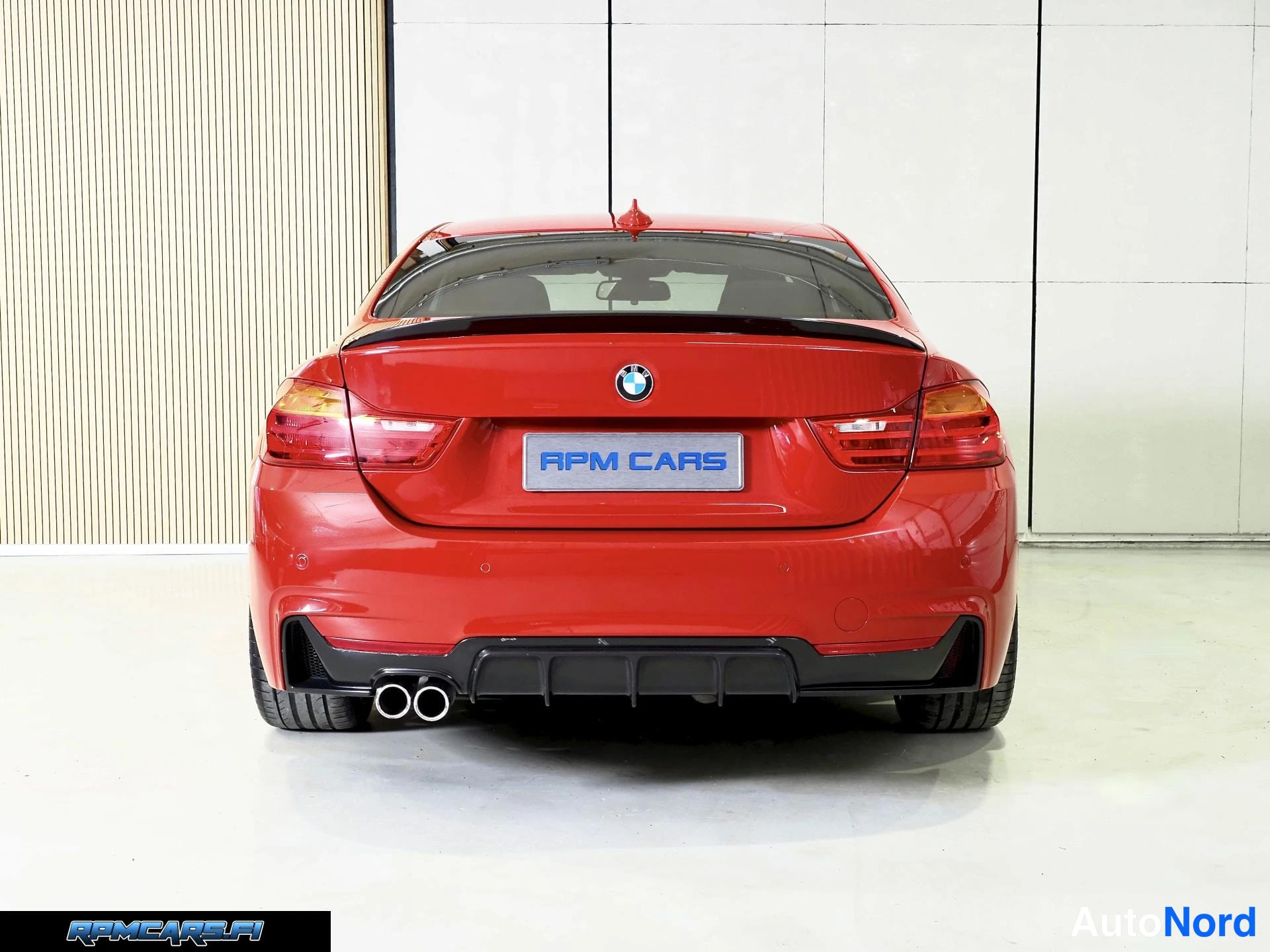 Punainen BMW 435d 2015, takaa, kuva 39