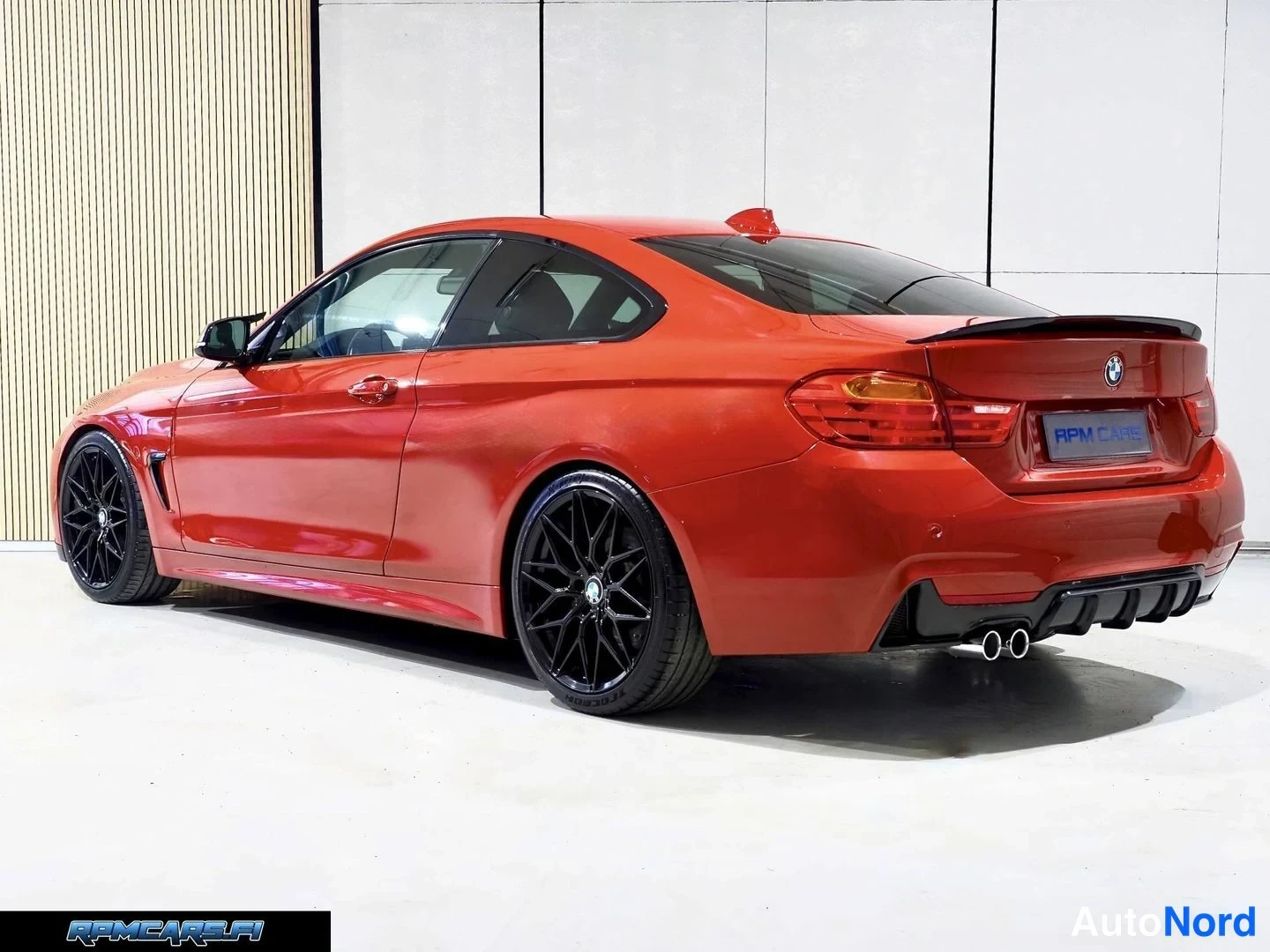 Punainen BMW 435d 2015, takaviisto, kuva 33