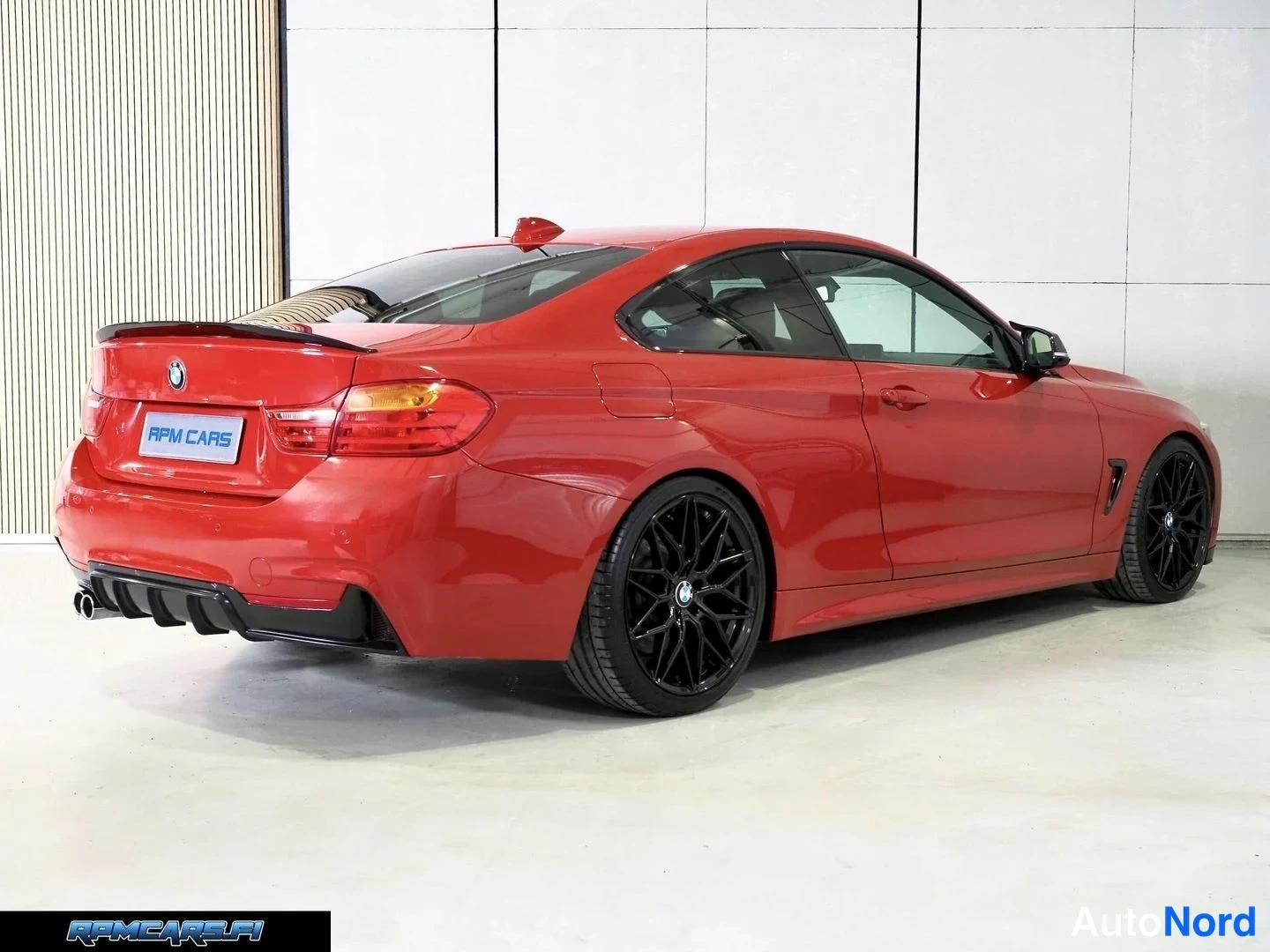 Punainen BMW 435d 2015, takaviisto, kuva 29