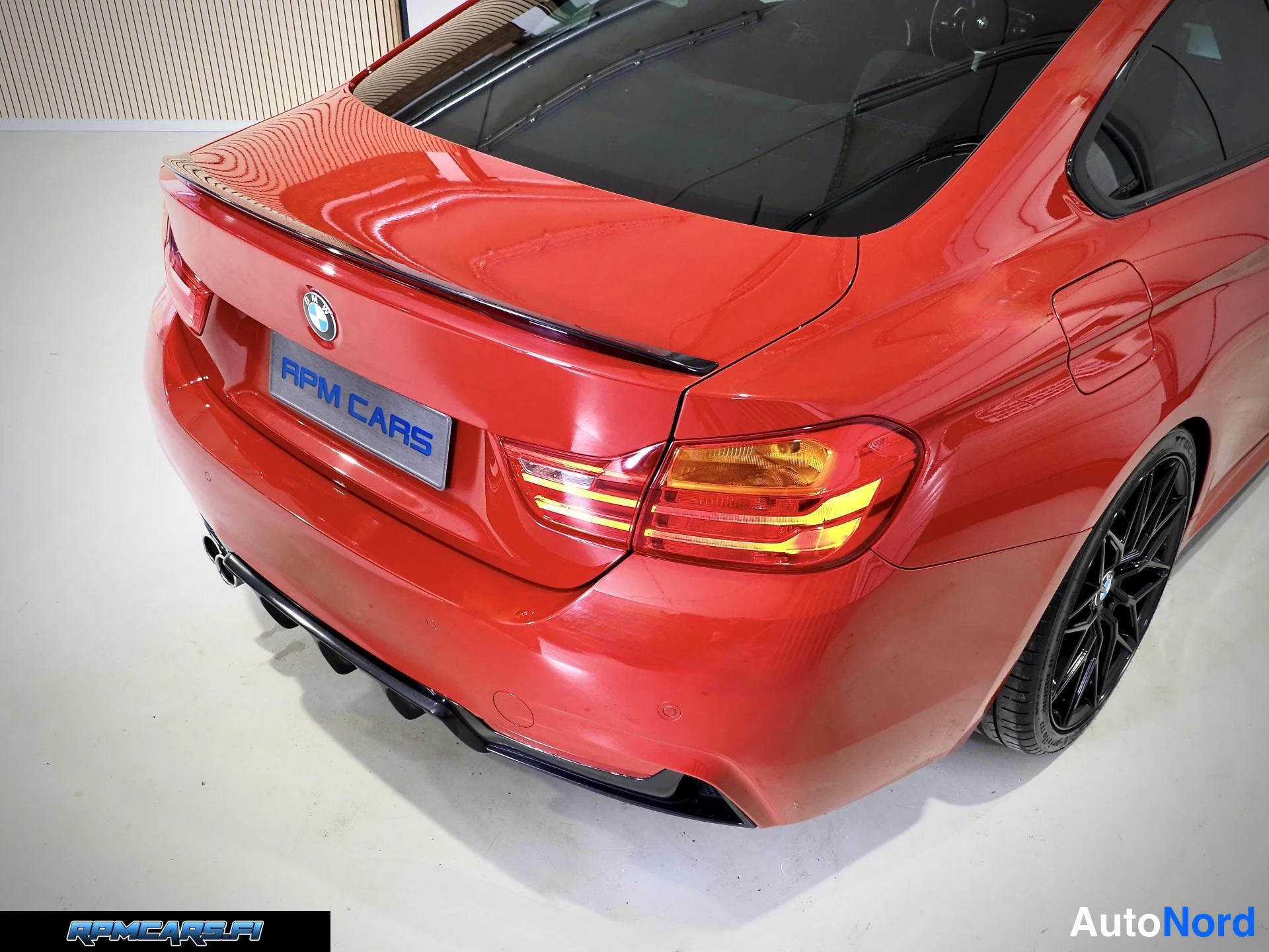 Punainen BMW 435d 2015, takaviisto, kuva 35