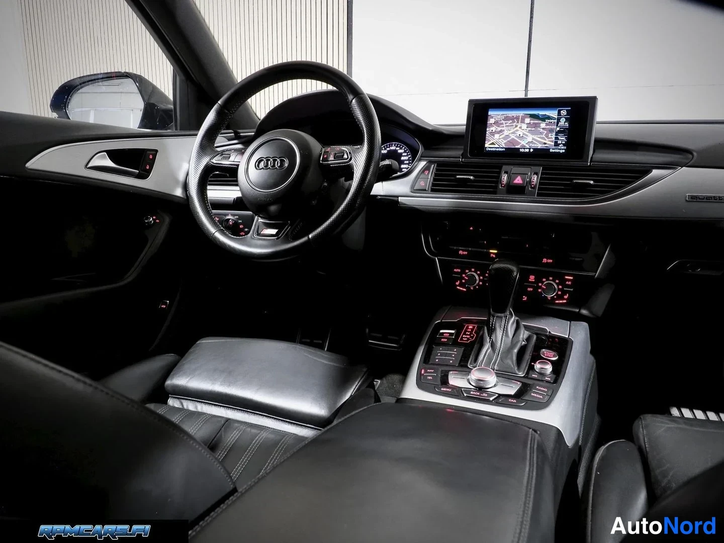 Sininen Audi A6 2016, kuva 46