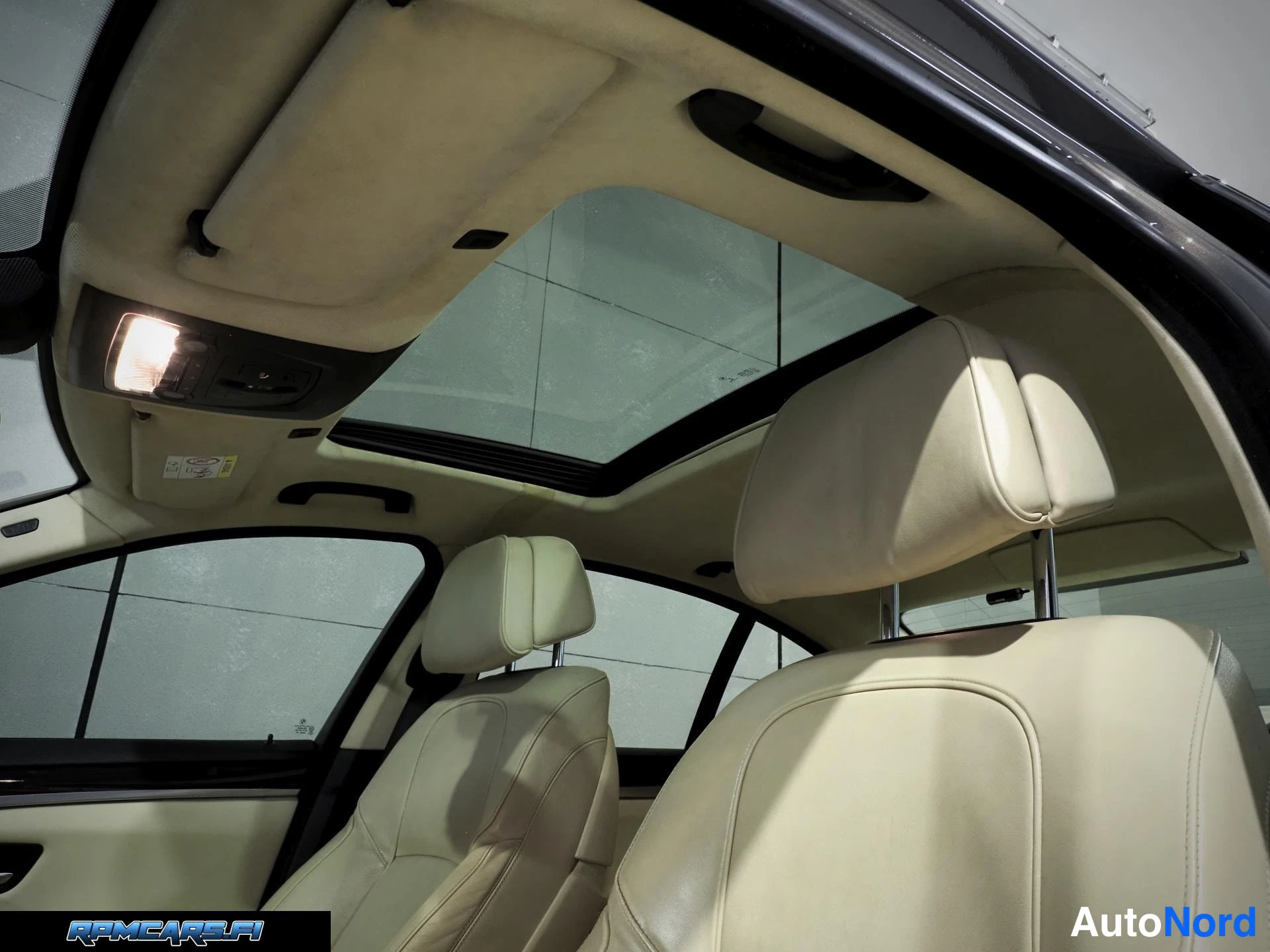 Harmaa BMW M550d 2014, kuva 29
