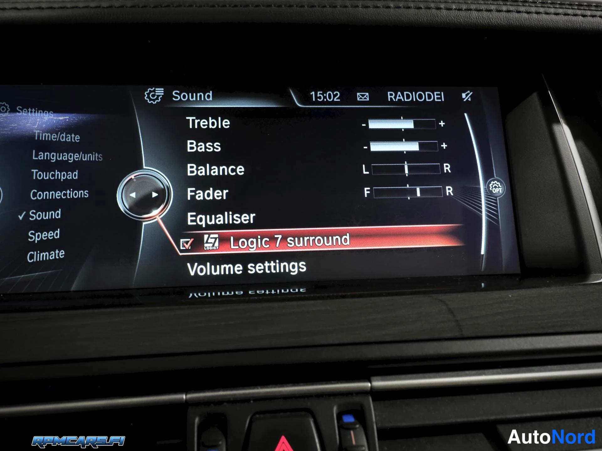 Harmaa BMW M550d 2014, kuva 68