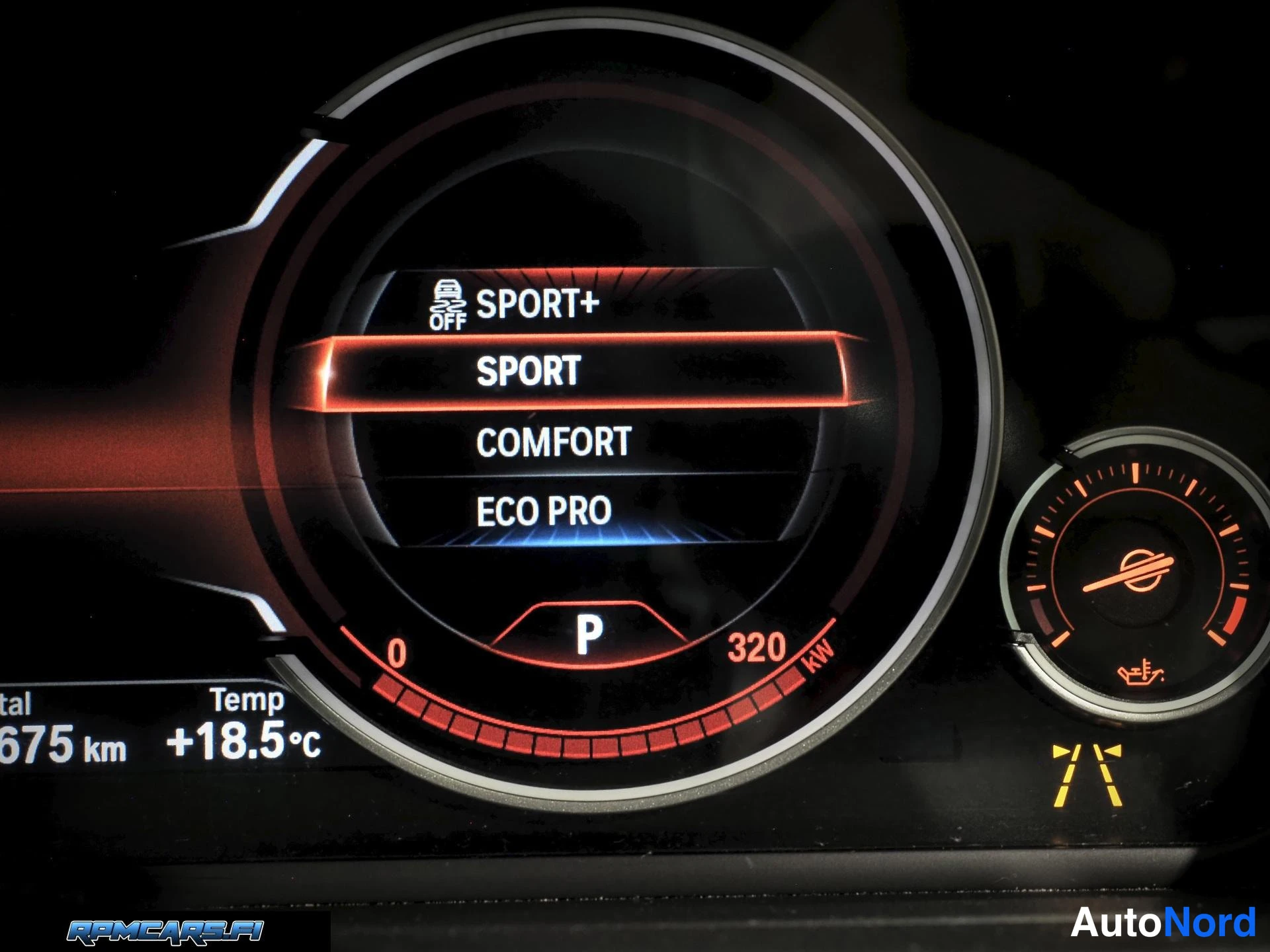 Harmaa BMW M550d 2014, kuva 41