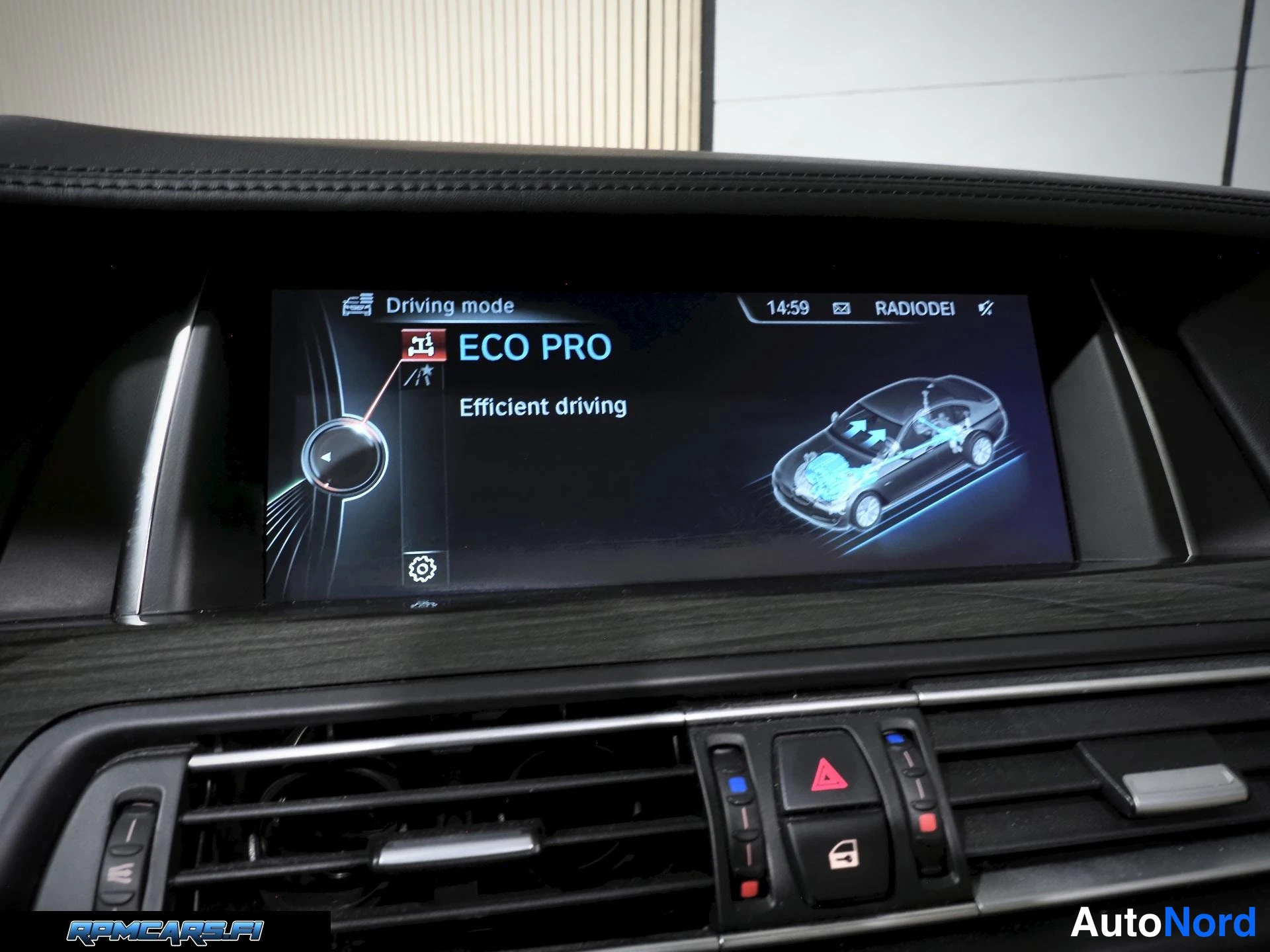 Harmaa BMW M550d 2014, kuva 45