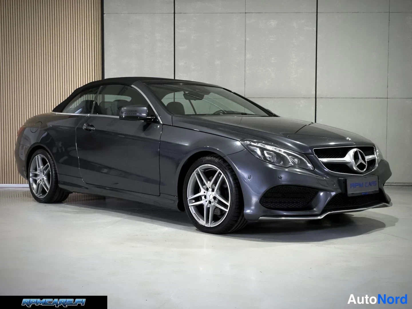 Harmaa Mercedes-Benz E 2014, etuviisto, keula oikealle, kuva 10