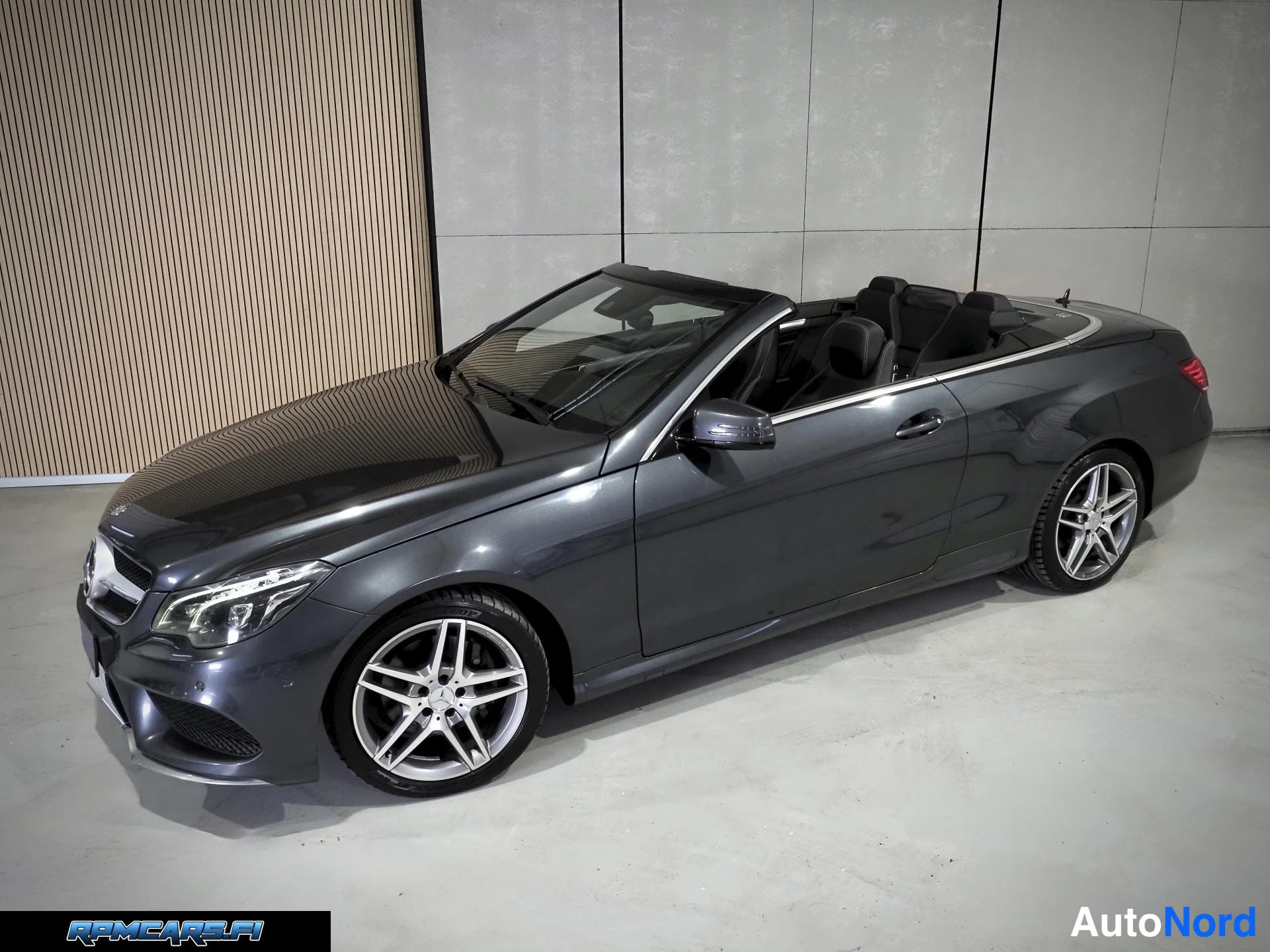 Harmaa Mercedes-Benz E 2014, etuviisto, keula vasemmalle, kuva 2