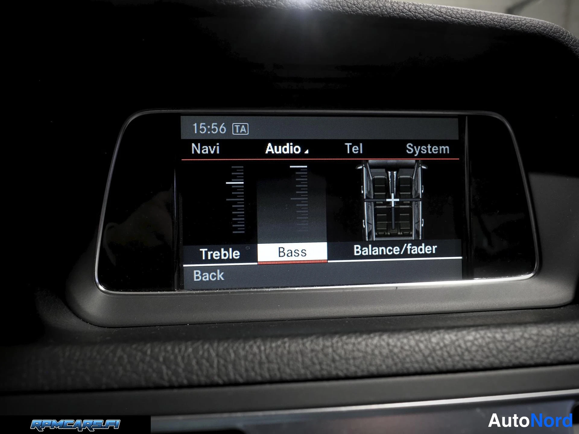 Harmaa Mercedes-Benz E 2014, kuva 57