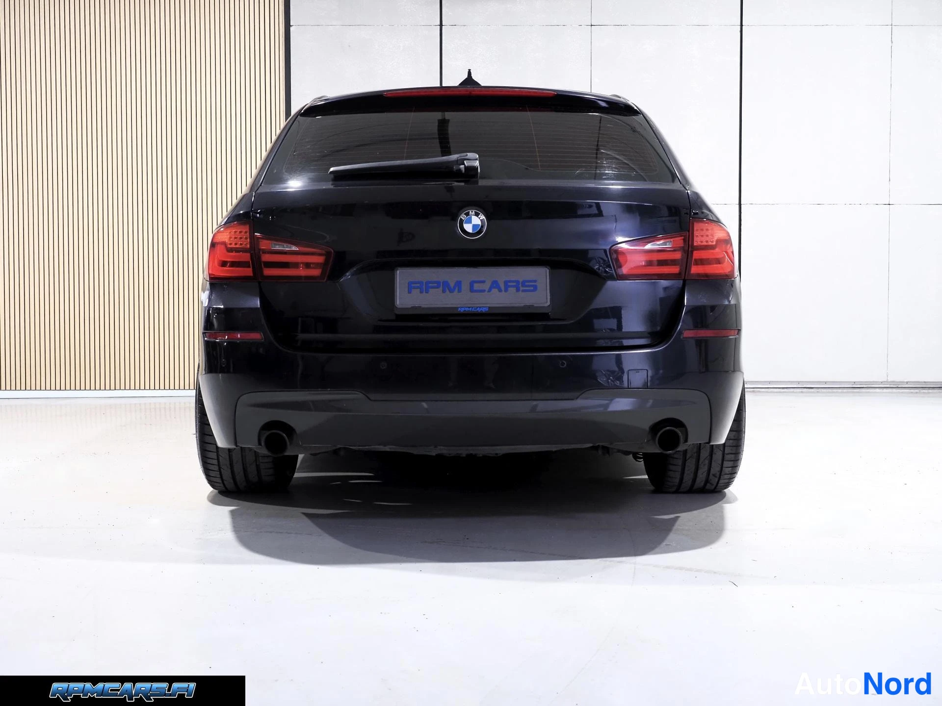 Musta BMW 535i 2012, takaa, kuva 27