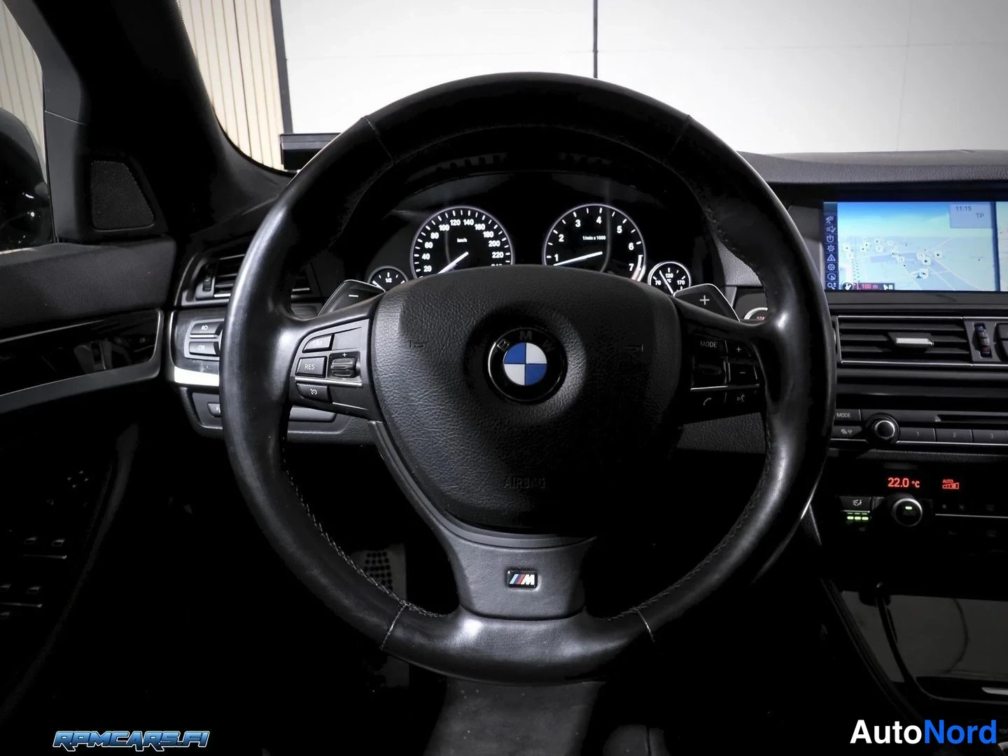Musta BMW 535i 2012, kuva 65
