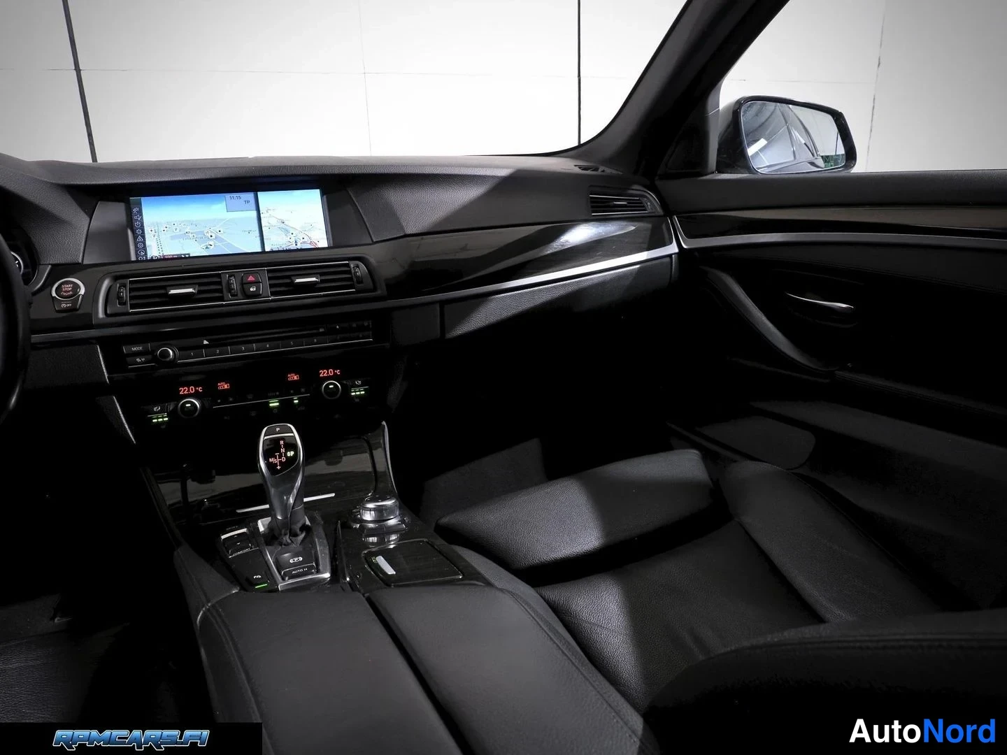 Musta BMW 535i 2012, kuva 67