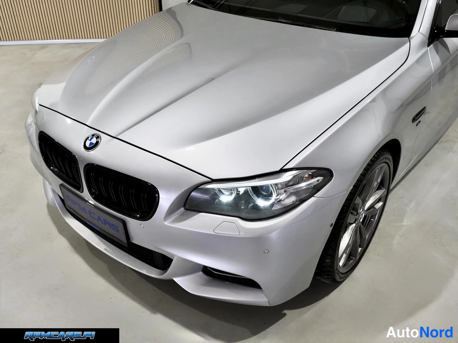 Hopea BMW M550d 2015, etuviisto, keula vasemmalle, kuva 5