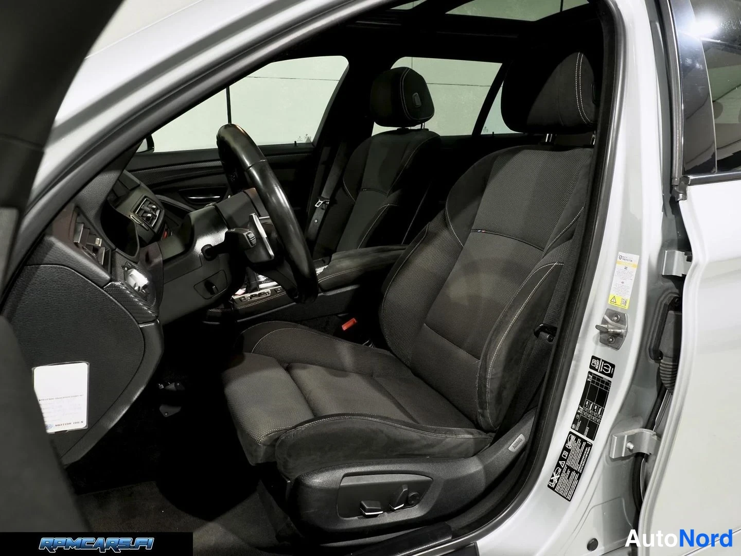 Hopea BMW M550d 2015, kuva 58