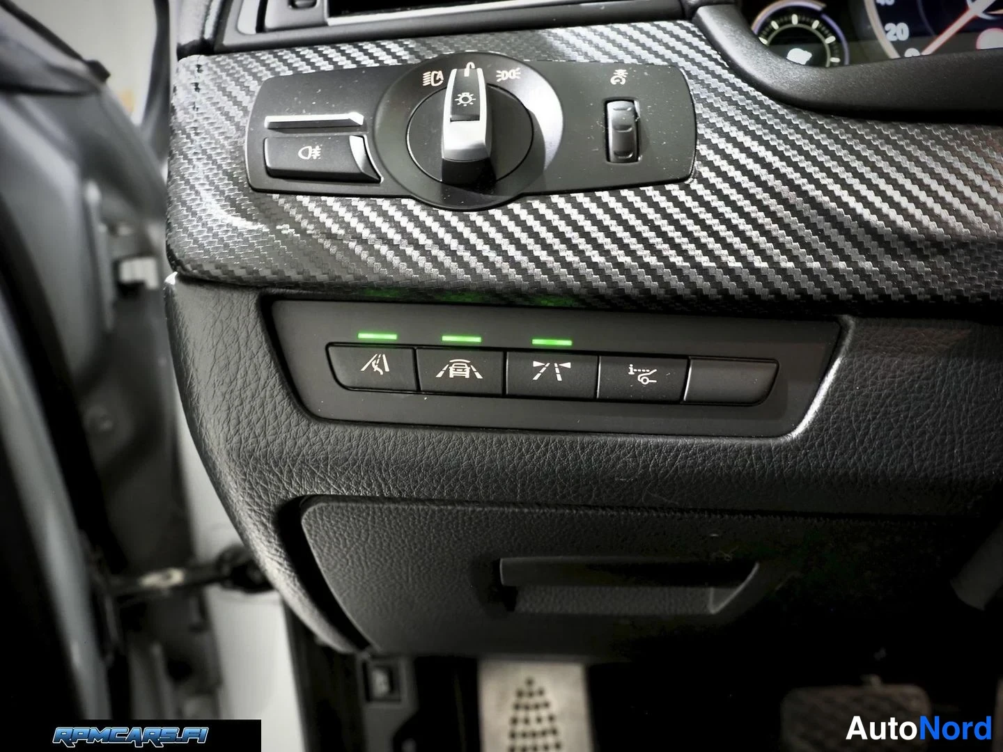 Hopea BMW M550d 2015, yksityiskohta, kuva 51
