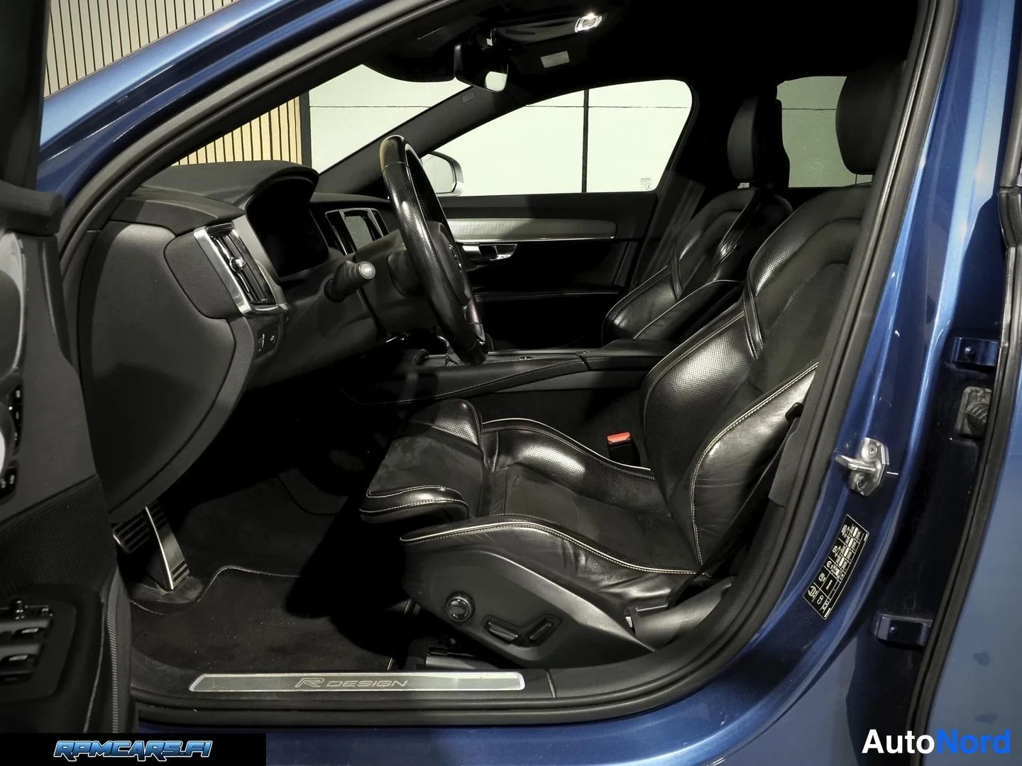 Volvo D3 AWD Business R-Design aut. 2017, ulkokuva 15 – Kerava
