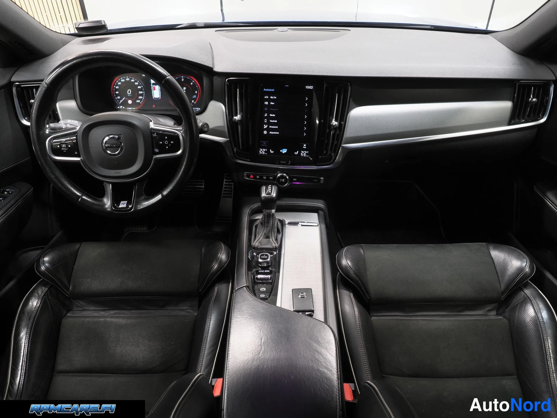 Sininen Volvo V90 2017, kuva 52