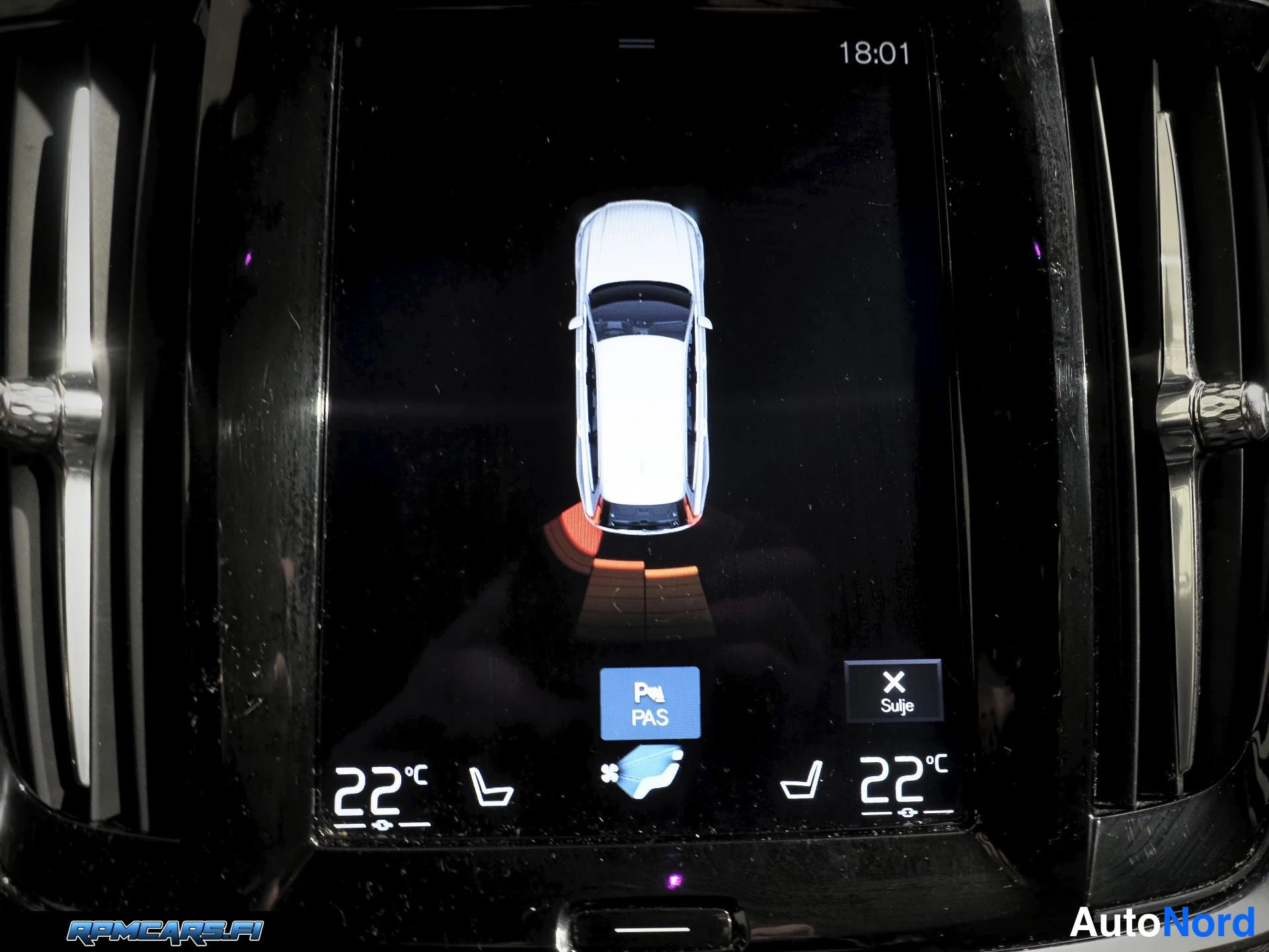 Sininen Volvo V90 2017, kuva 75