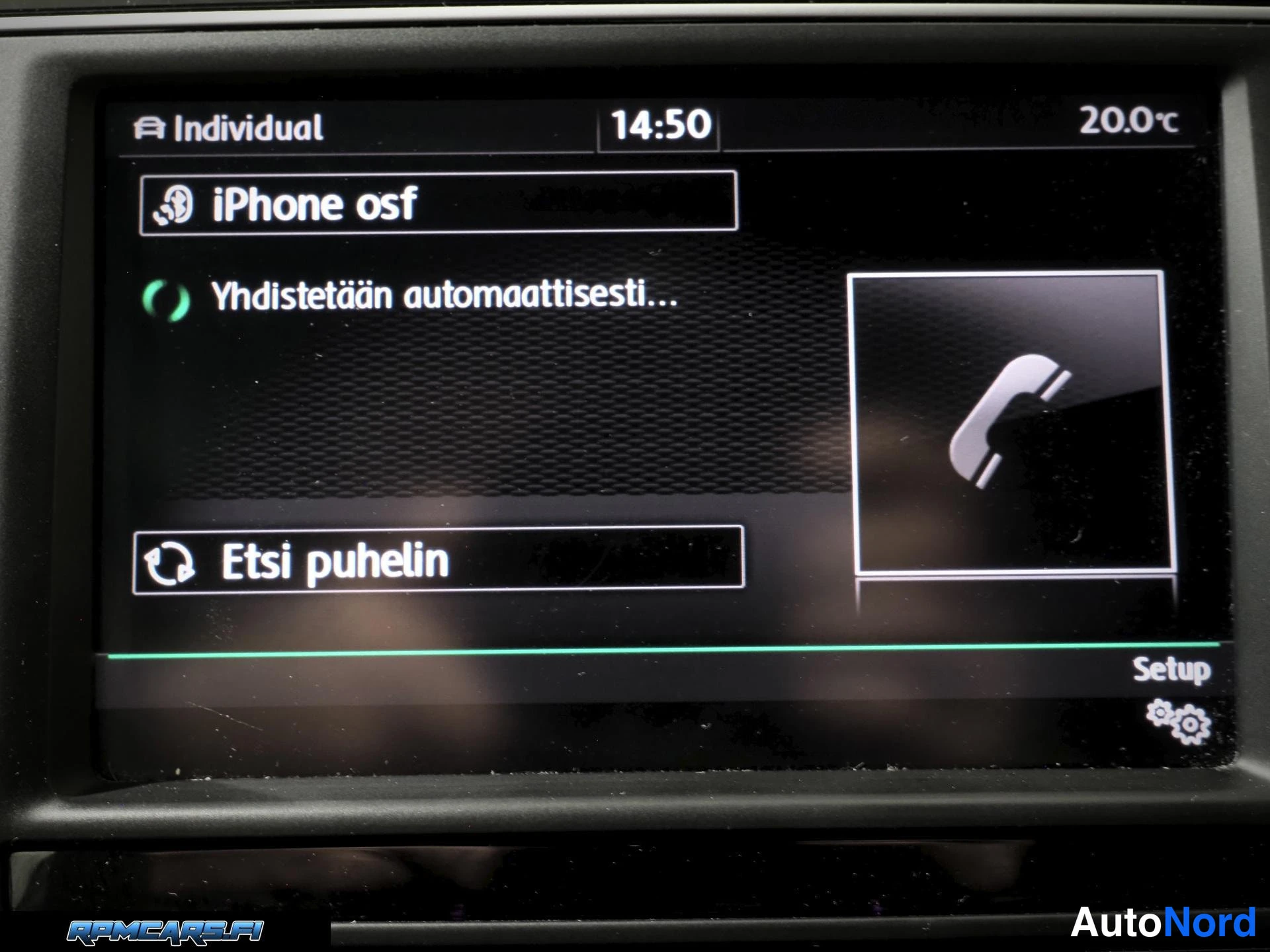 Valkoinen Volkswagen Golf 2015, yksityiskohta, kuva 35
