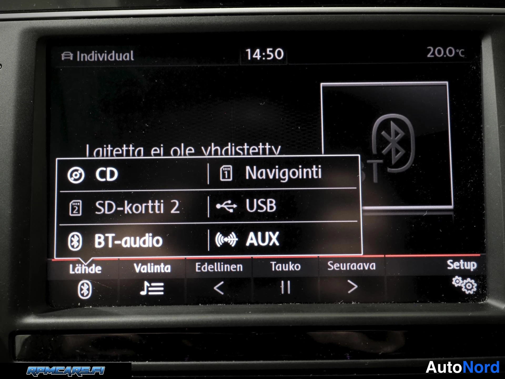 Valkoinen Volkswagen Golf 2015, kuva 74