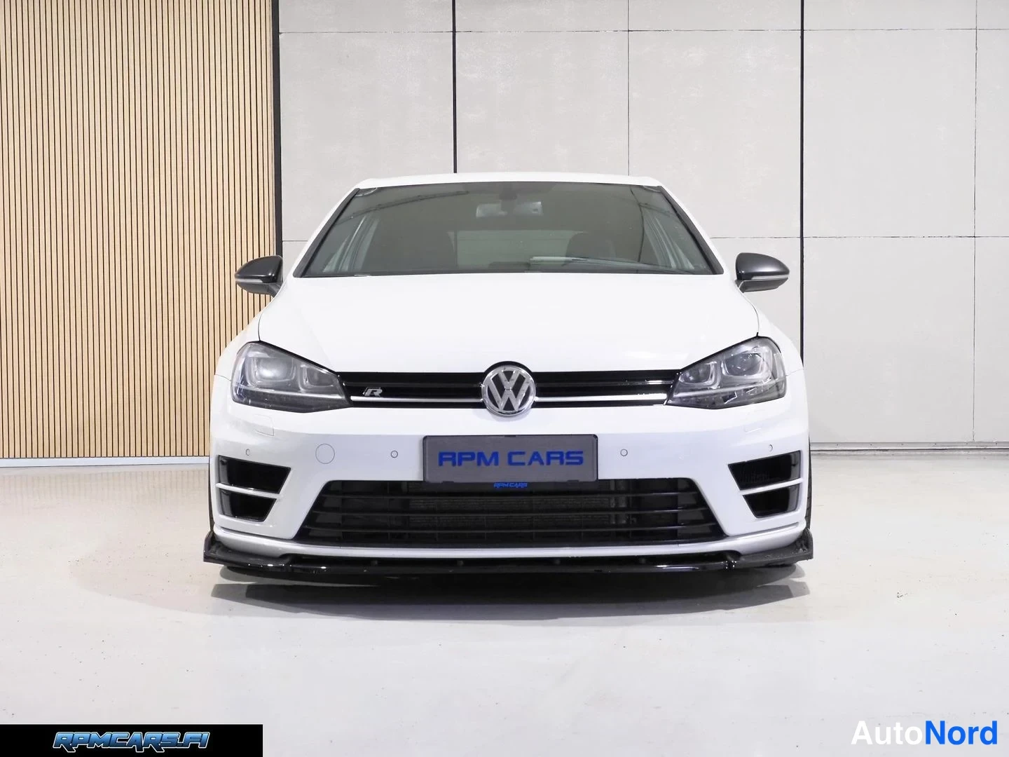 Volkswagen R 2.0 TSI 221kW 4Motion DSG 2015, ulkokuva 9 – Kerava
