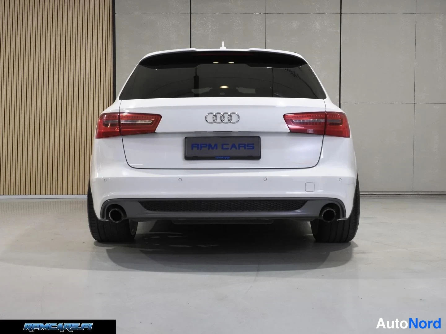 Valkoinen Audi A6 2014, takaa, kuva 23