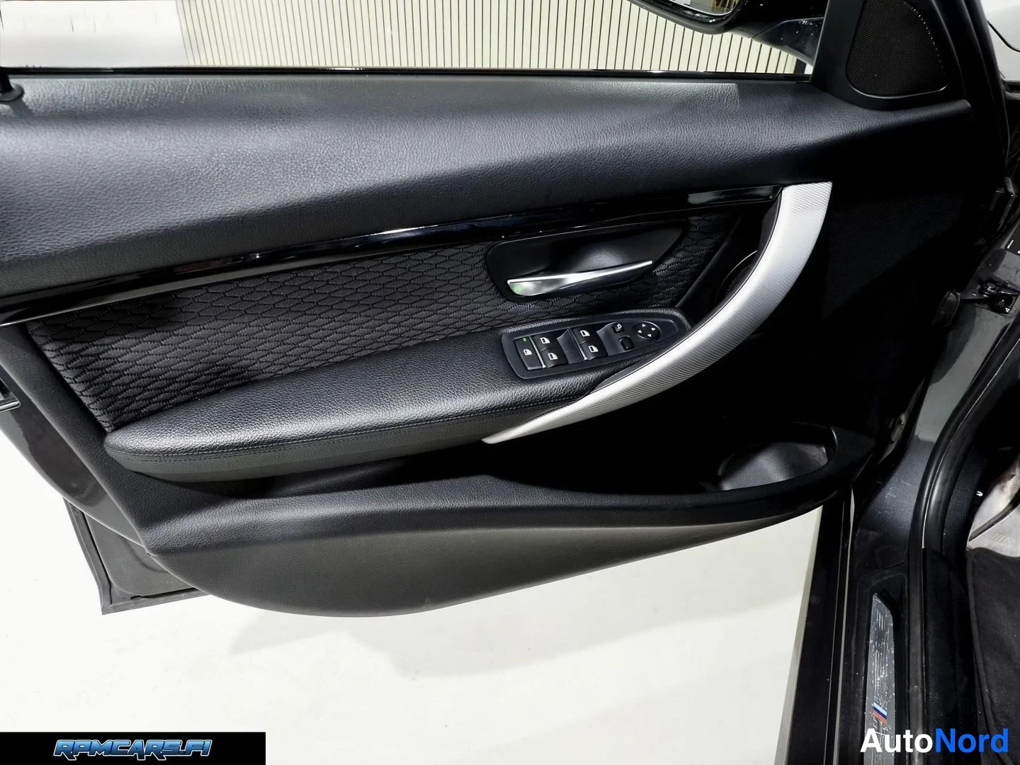 BMW d Sport-A Touring F31 LCI M-Sport 2016, ulkokuva 27 – Kerava
