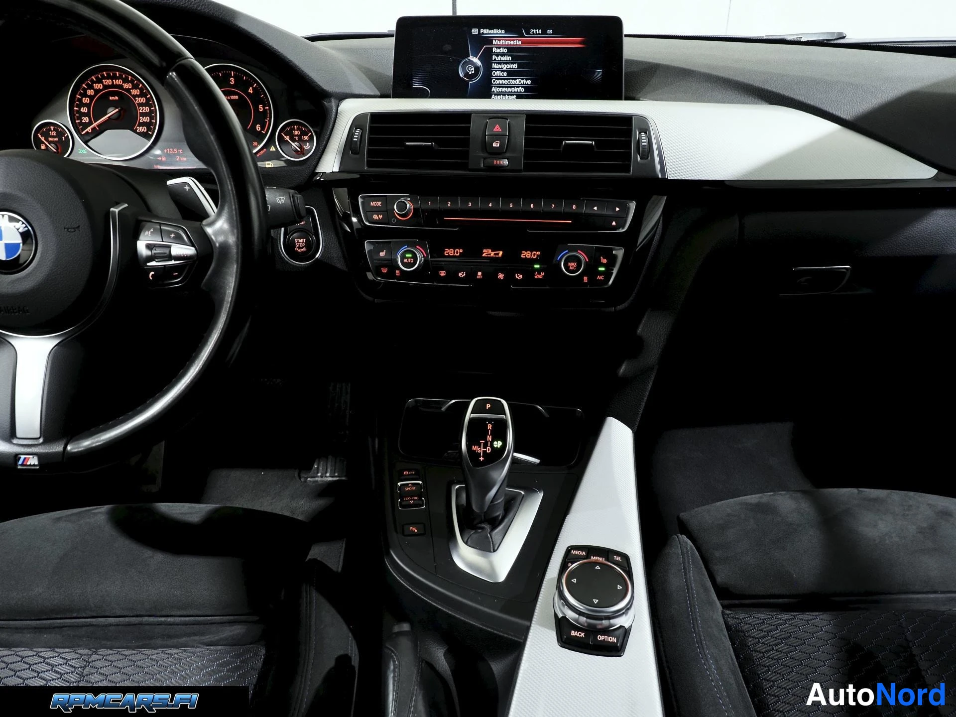 Harmaa BMW 330d 2016, kuva 71