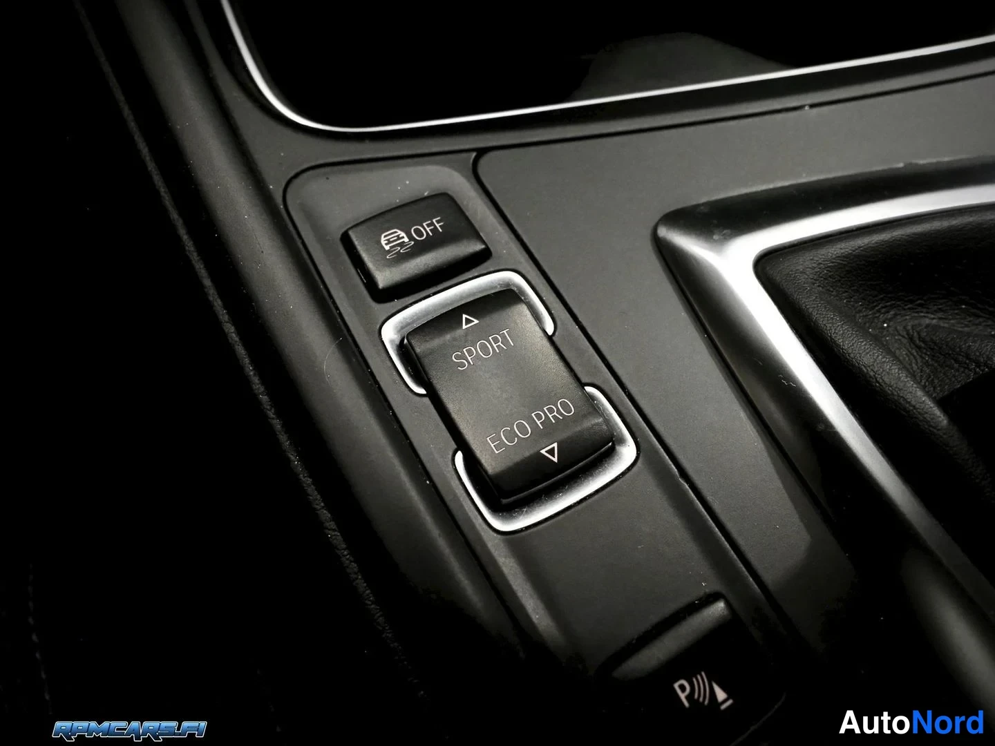 Valkoinen BMW 420i 2014, yksityiskohta, kuva 60