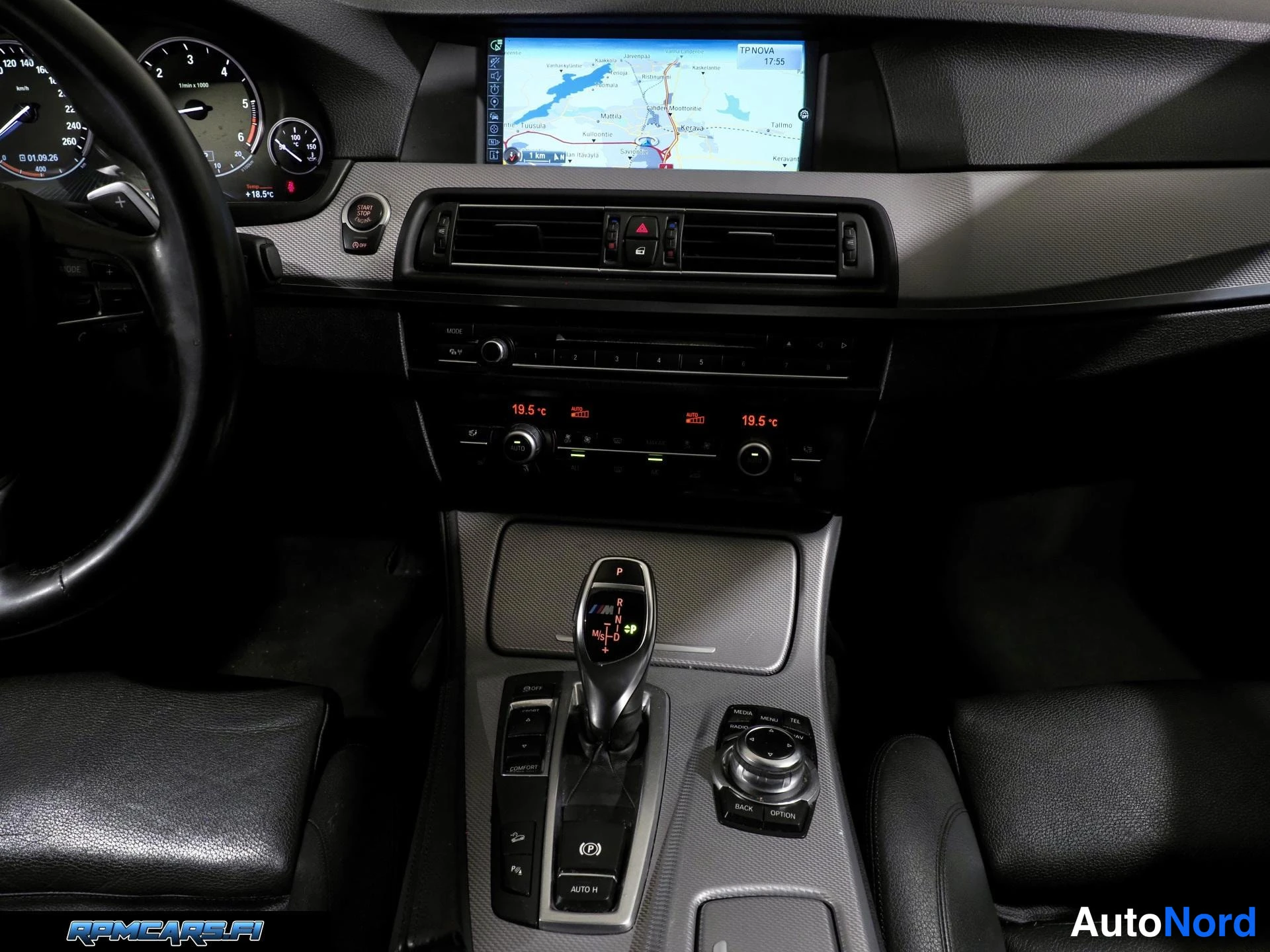 BMW Sport-A xDrive Touring F11 Individual 2013, ulkokuva 20 – Kerava