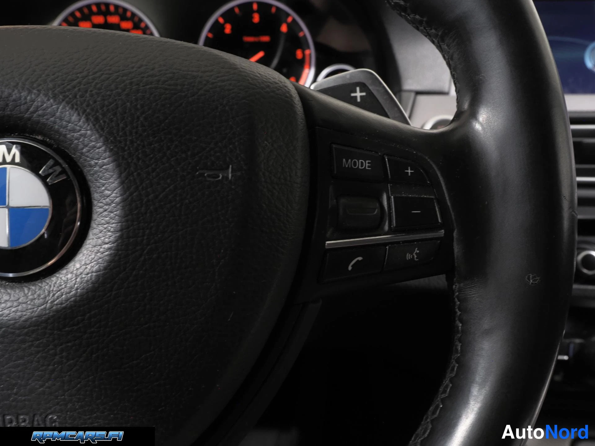 BMW Sport-A xDrive Touring F11 Individual 2013, ulkokuva 29 – Kerava