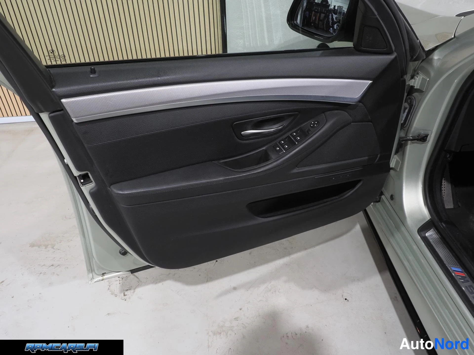 Hopea BMW M550d 2013, kuva 75