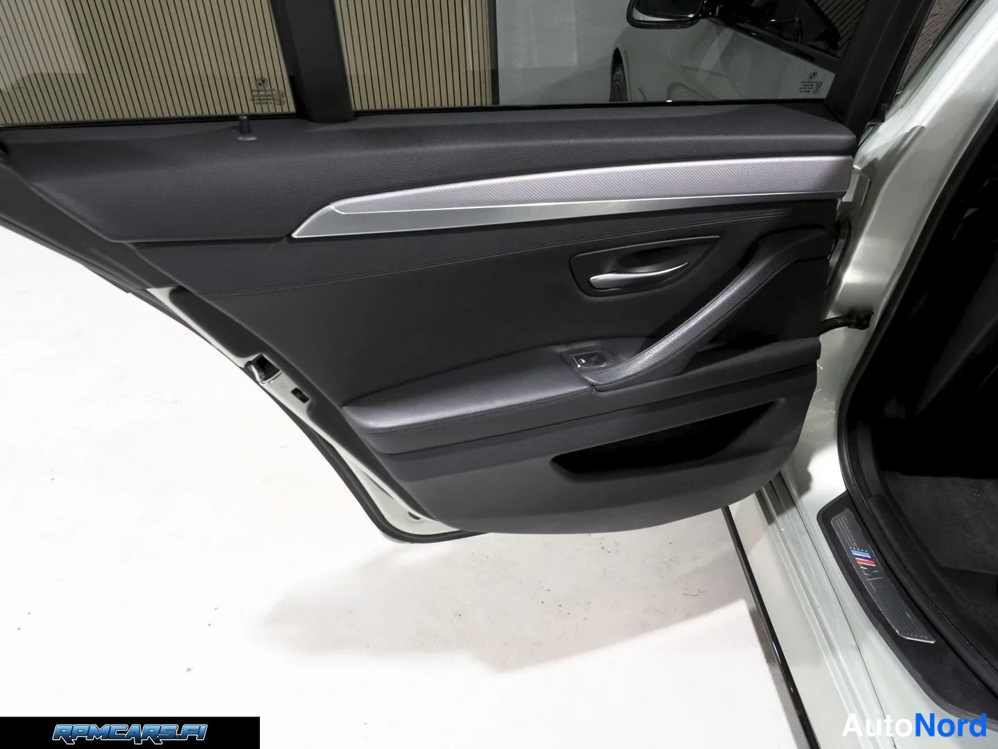 Hopea BMW M550d 2013, yksityiskohta, kuva 36