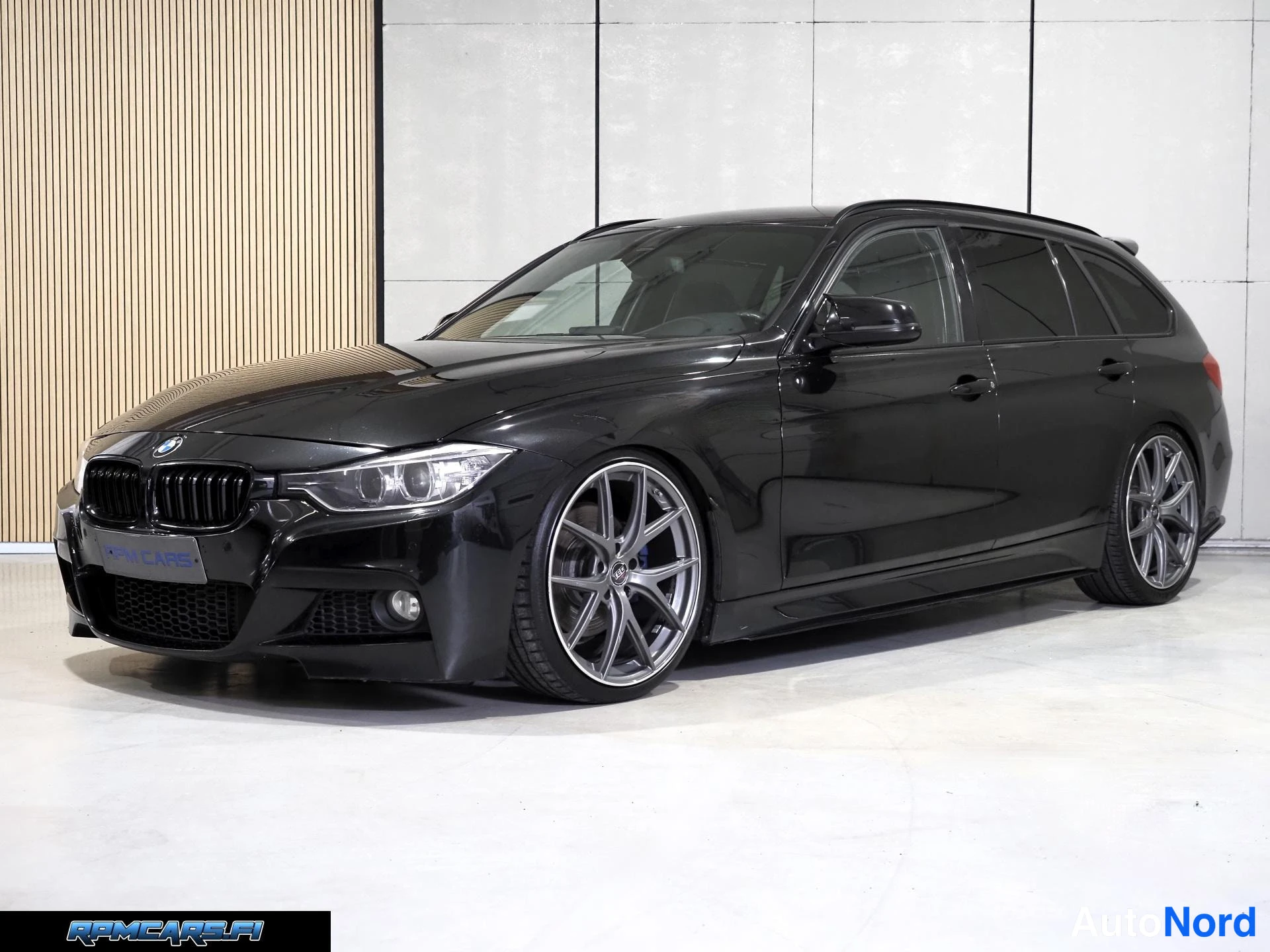 BMW 330d Sport-A Touring F31 M Sport 2013