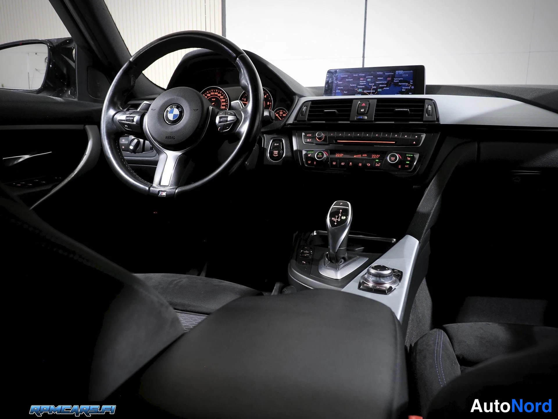 BMW d Sport-A Touring F31 M Sport 2013, ulkokuva 25 – Kerava