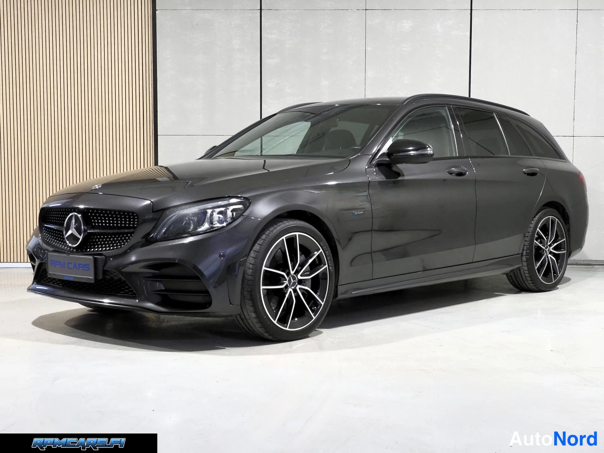 Mercedes-Benz C 300e T A EQ Power AMG Line Night 2020