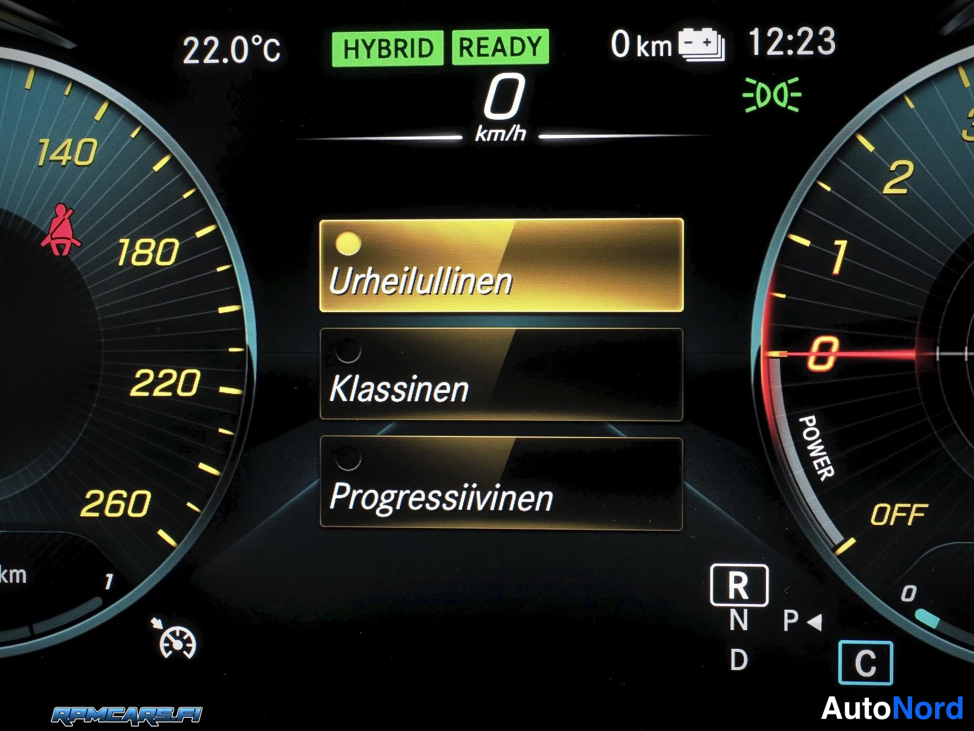 Harmaa Mercedes-Benz C 2020, kuva 38