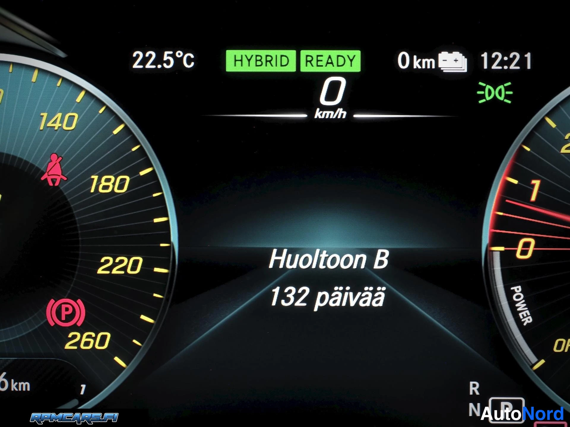 Harmaa Mercedes-Benz C 2020, yksityiskohta, kuva 16