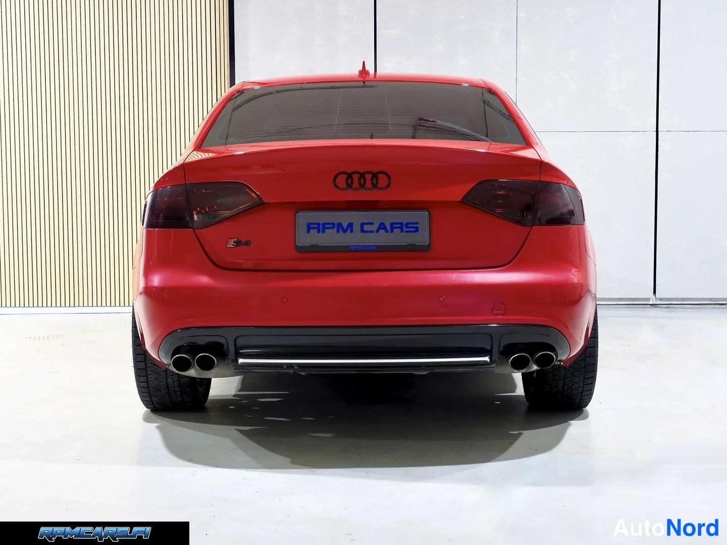 Punainen Audi S4 2009, takaa, kuva 33