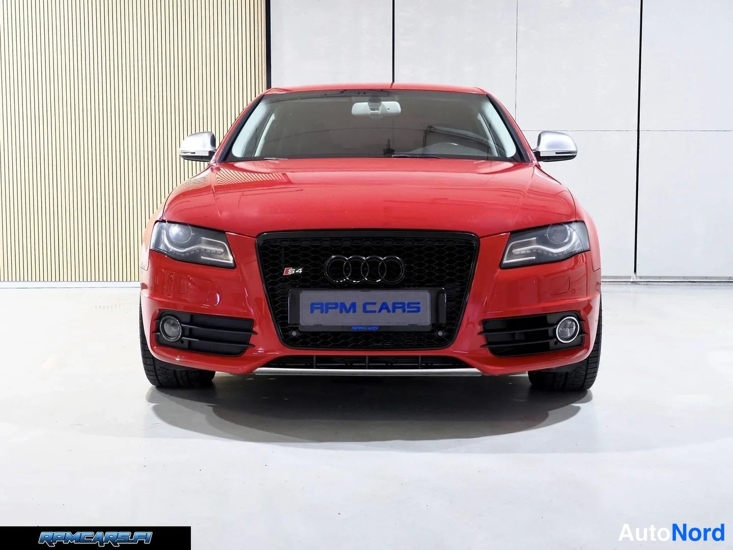 Punainen Audi S4 2009, edestä, kuva 18