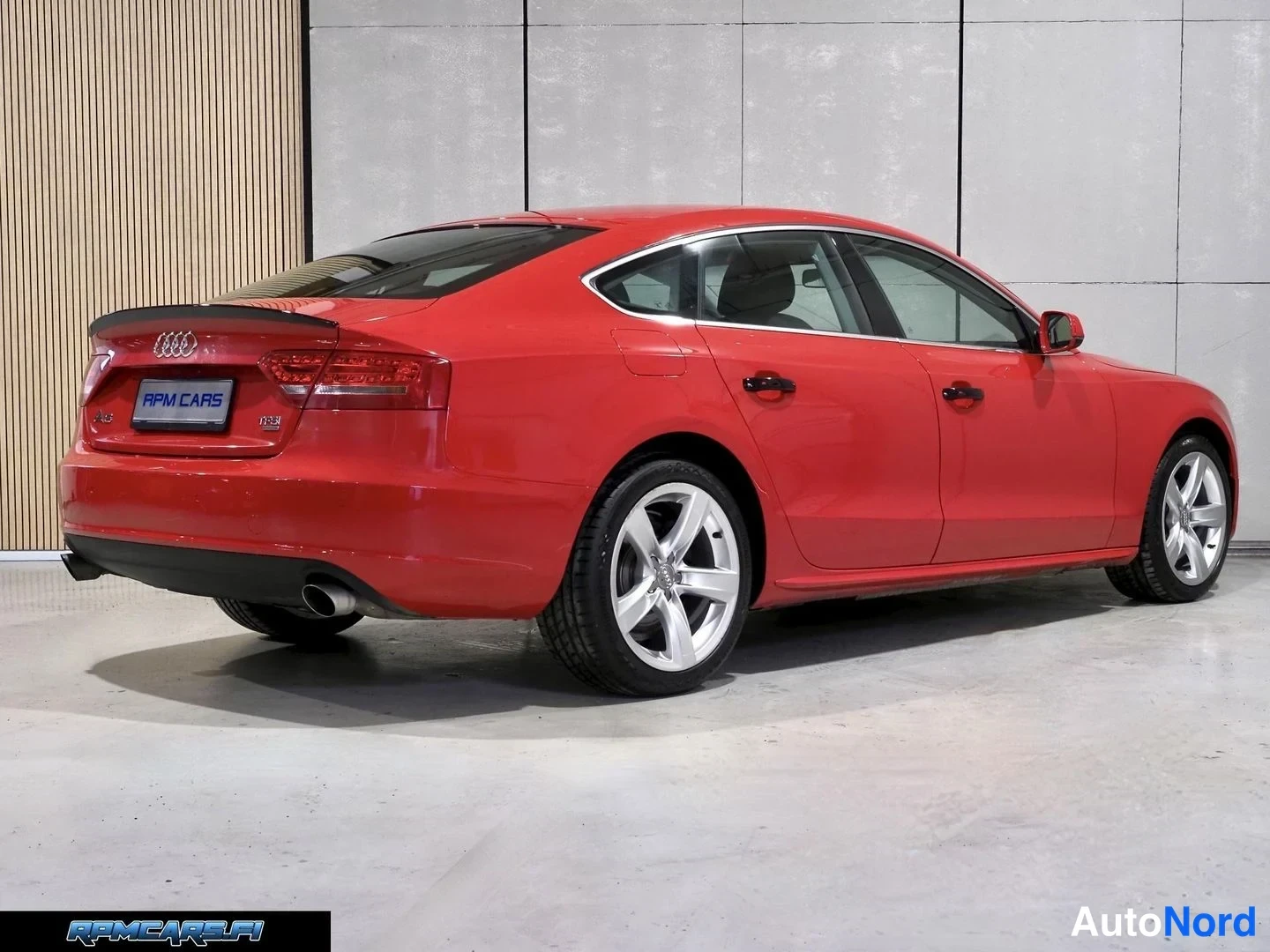 Punainen Audi A5 2011, takaviisto, kuva 20