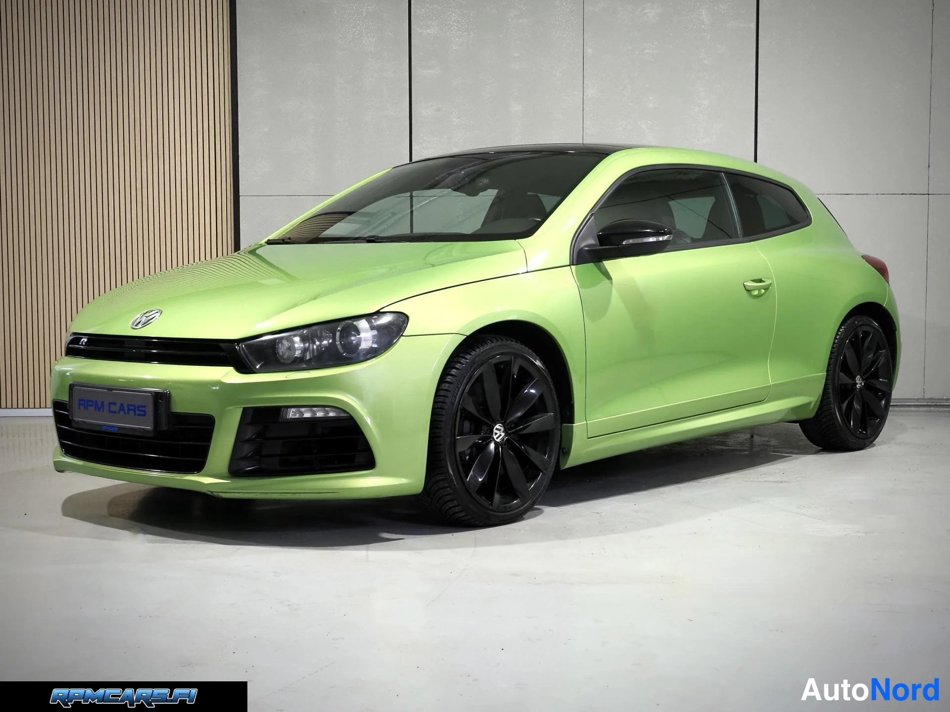 Volkswagen Scirocco R 2.0 TSI 195kW 2013